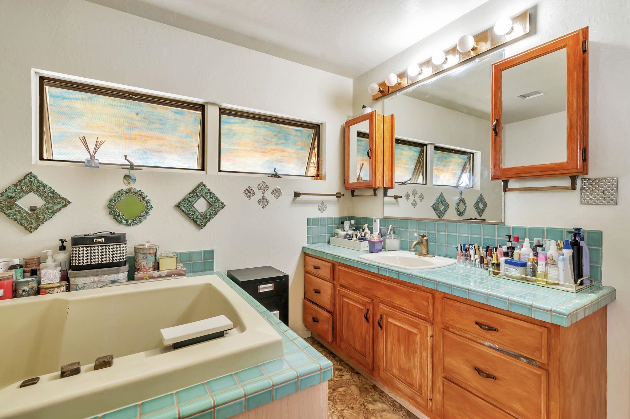 Detail Gallery Image 26 of 56 For 71 Taylor Pl, Bethel Island,  CA 94511 - 4 Beds | 2/1 Baths