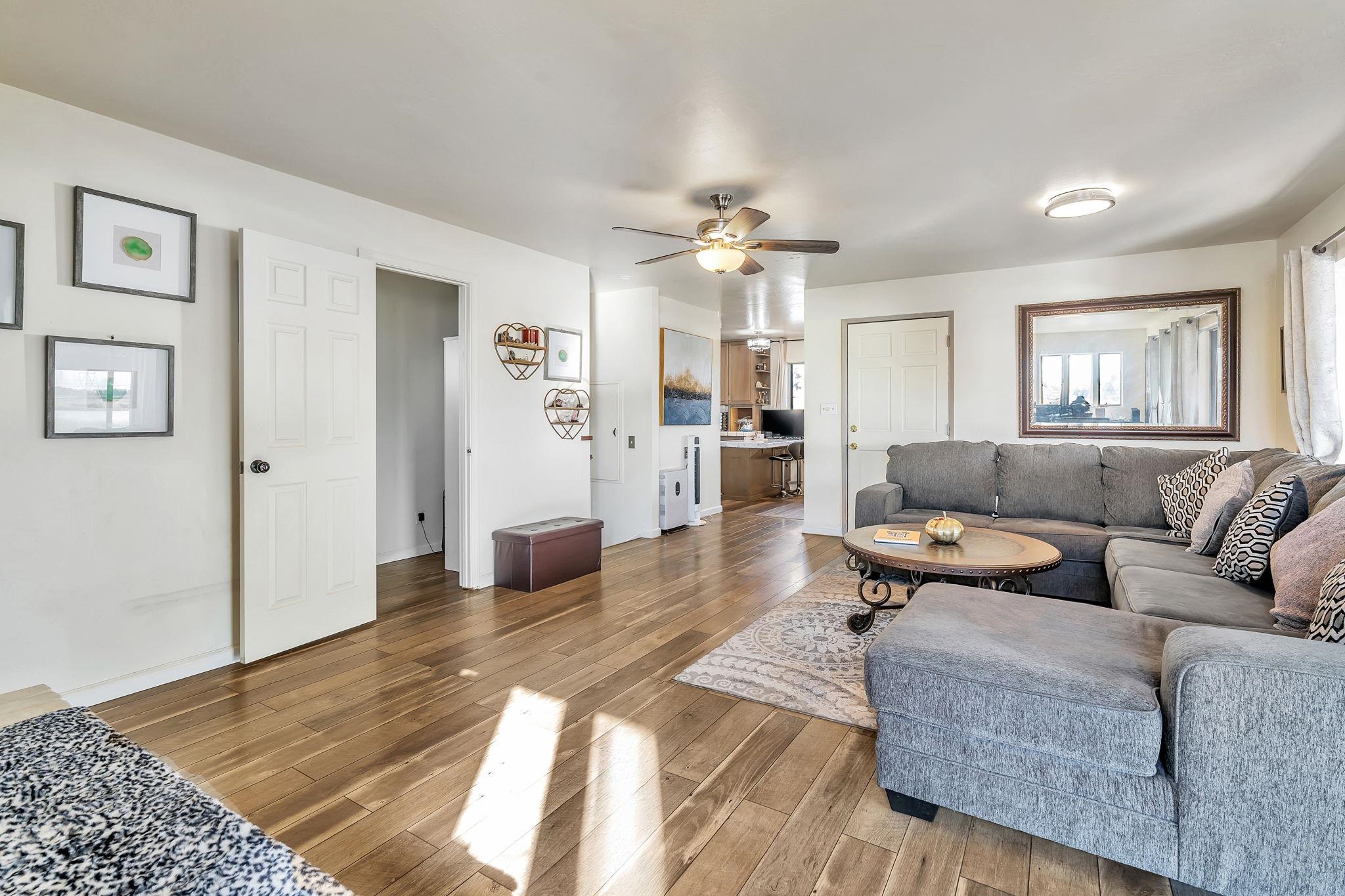 Detail Gallery Image 8 of 56 For 71 Taylor Pl, Bethel Island,  CA 94511 - 4 Beds | 2/1 Baths