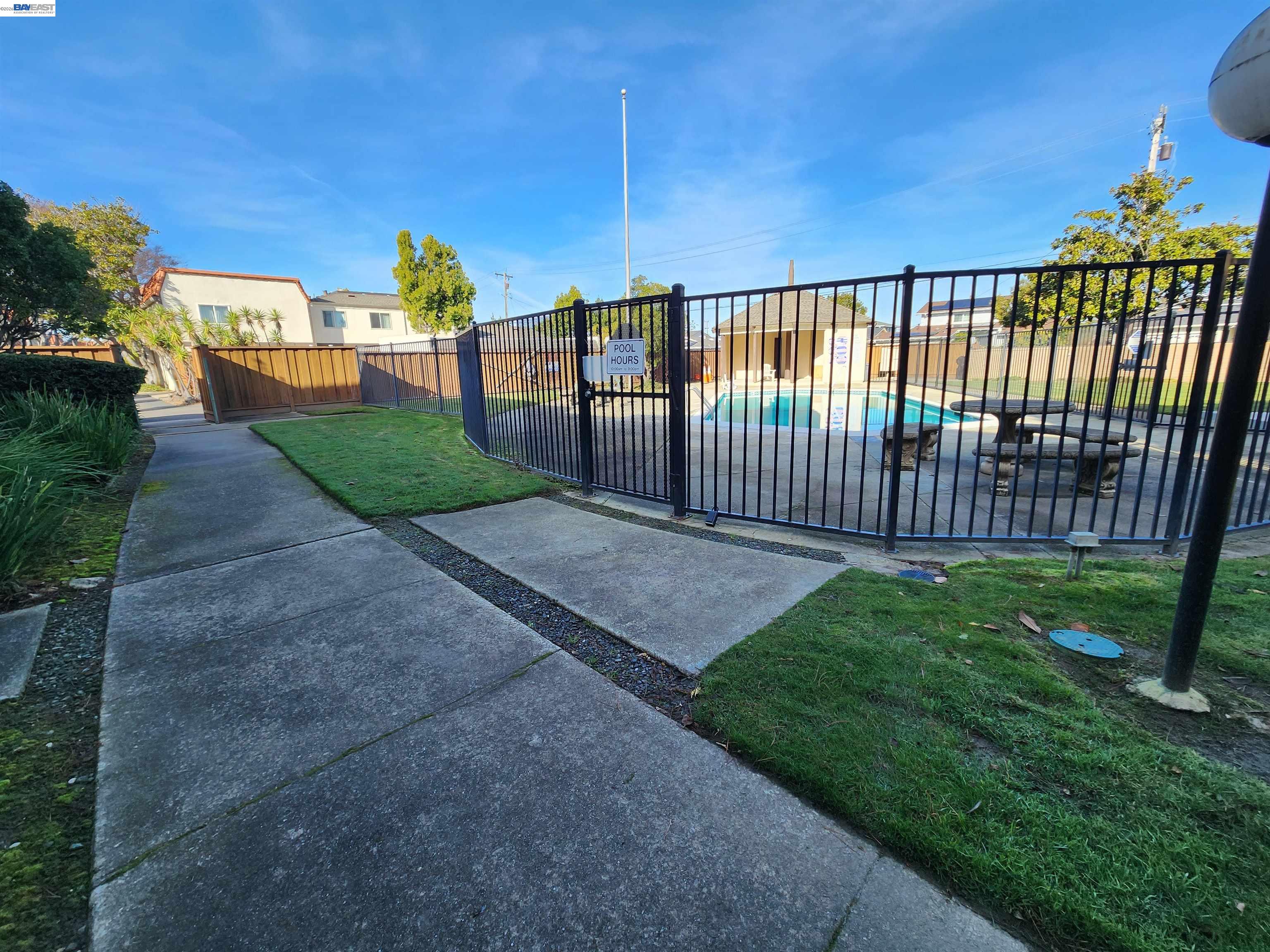 Photo #16: 41121095 Listing: Photo #16