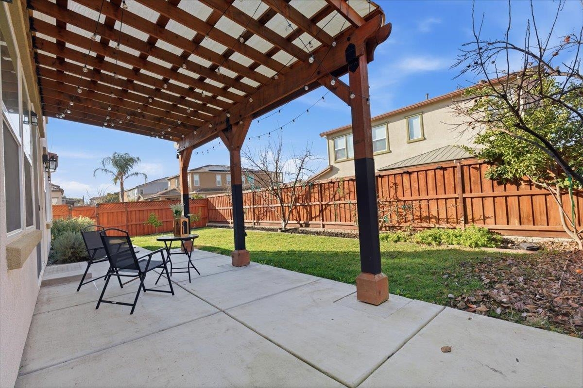 Detail Gallery Image 24 of 34 For 2481 Azalea Ave, Tracy,  CA 95376 - 4 Beds | 3 Baths