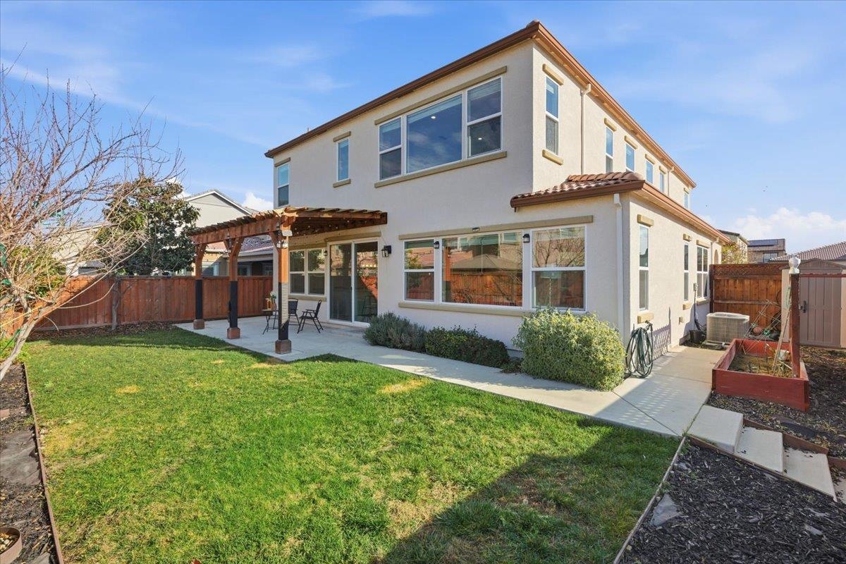 Detail Gallery Image 25 of 34 For 2481 Azalea Ave, Tracy,  CA 95376 - 4 Beds | 3 Baths