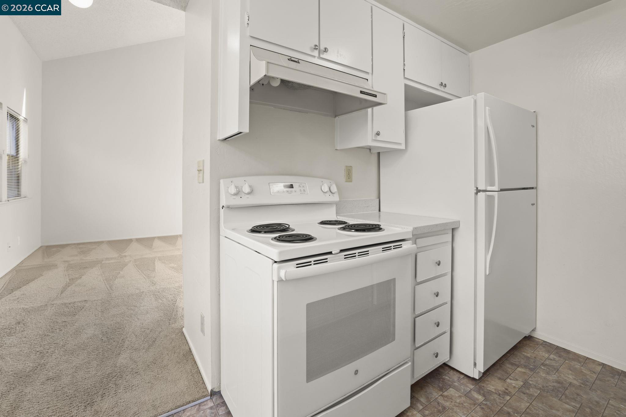 Photo #11: 41121097 Listing: Photo #11