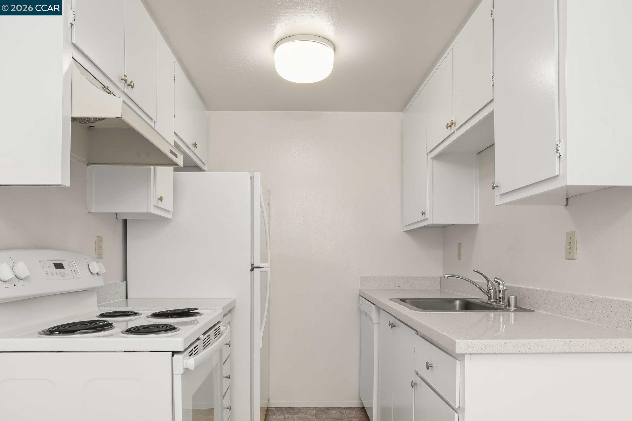 Photo #15: 41121097 Listing: Photo #15