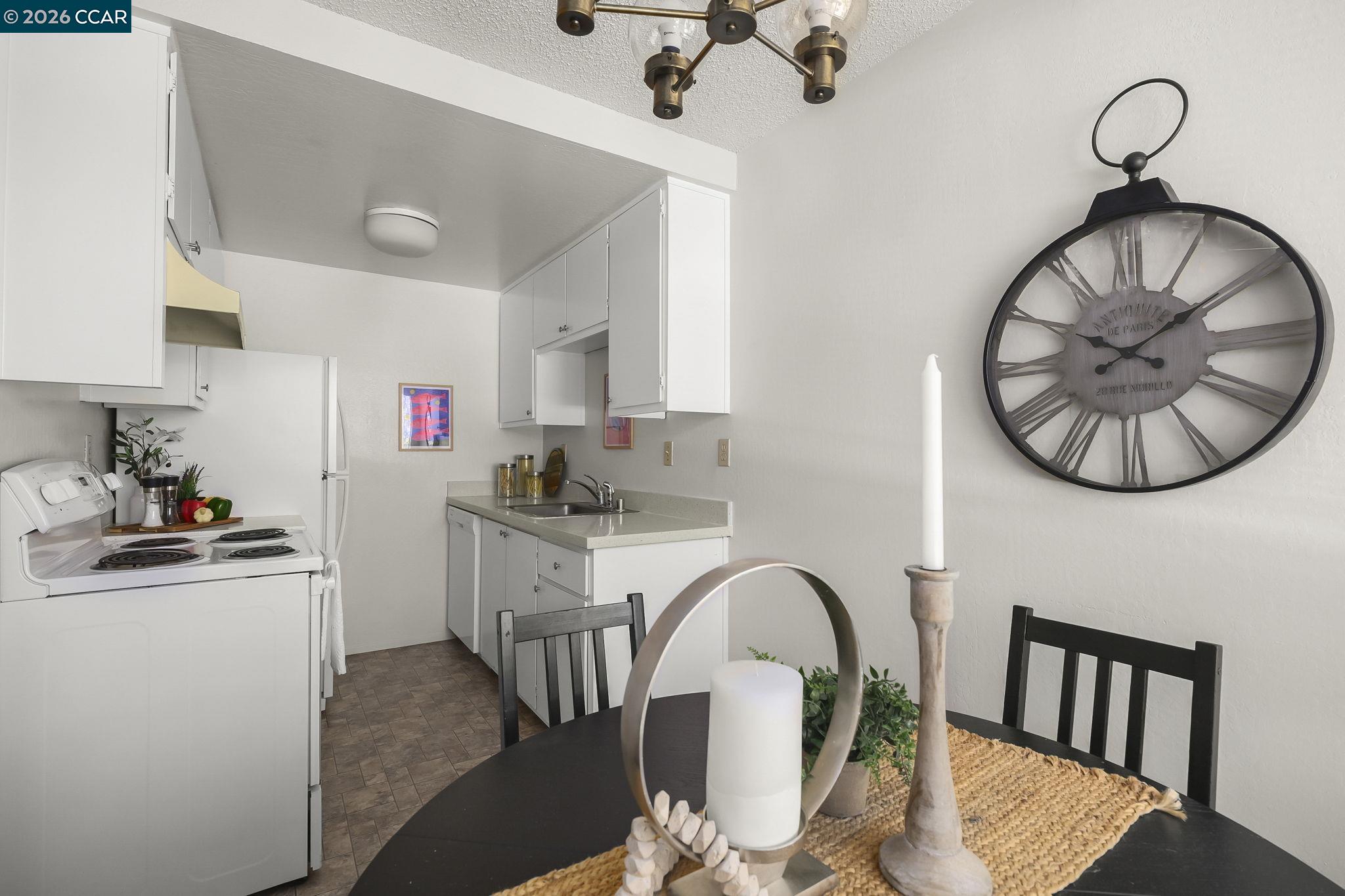 833 Camelback Pl, Pleasant Hill, CA, 94523