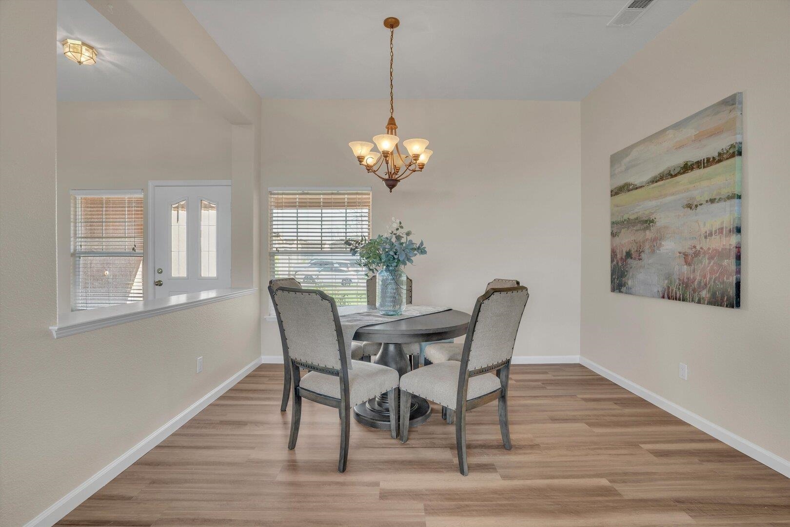 Detail Gallery Image 15 of 47 For 138 Cedar Ridge Ct, Rio Vista,  CA 94571 - 3 Beds | 2/1 Baths