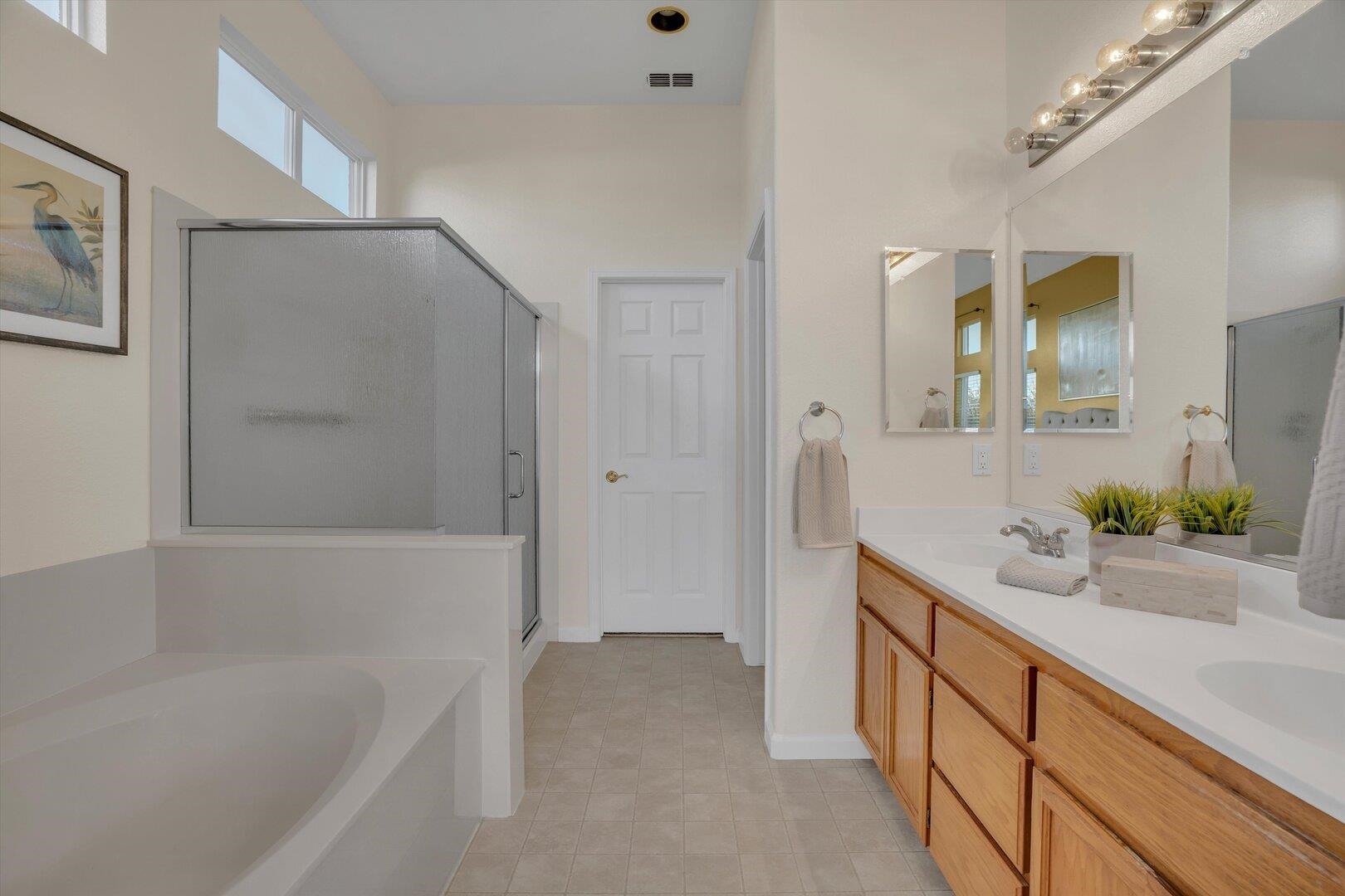 Detail Gallery Image 23 of 47 For 138 Cedar Ridge Ct, Rio Vista,  CA 94571 - 3 Beds | 2/1 Baths