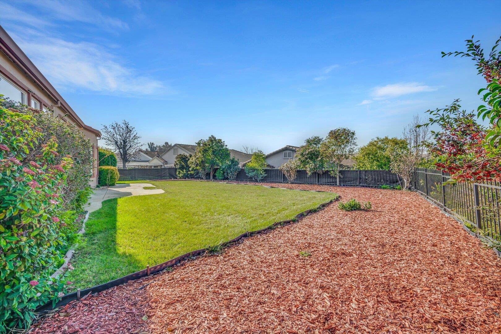 Detail Gallery Image 31 of 47 For 138 Cedar Ridge Ct, Rio Vista,  CA 94571 - 3 Beds | 2/1 Baths