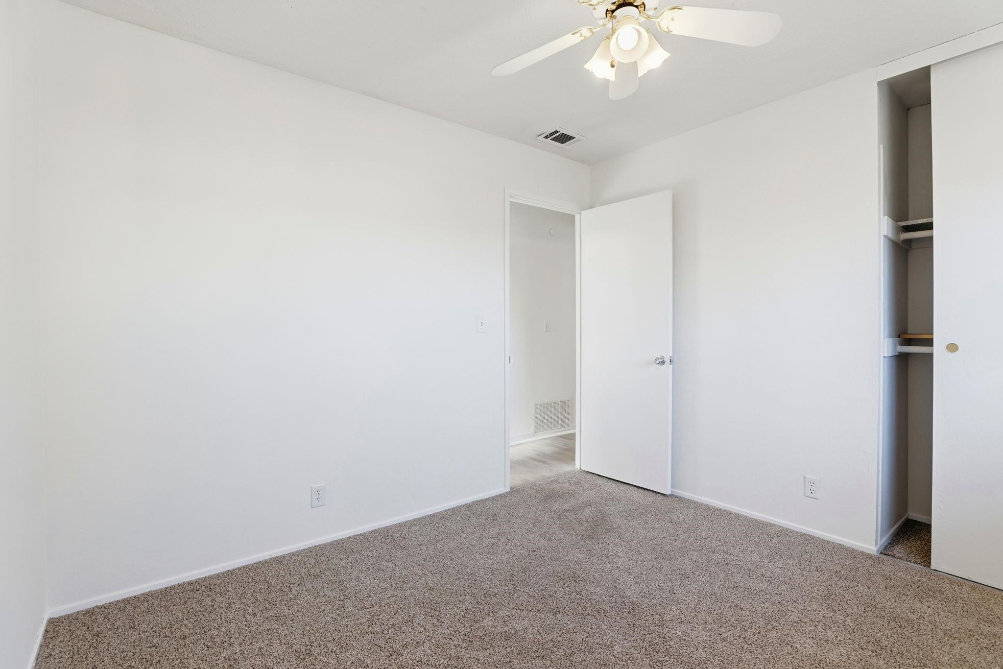 Detail Gallery Image 17 of 31 For 2060 Broadmoor St, Livermore,  CA 94551 - 3 Beds | 2 Baths