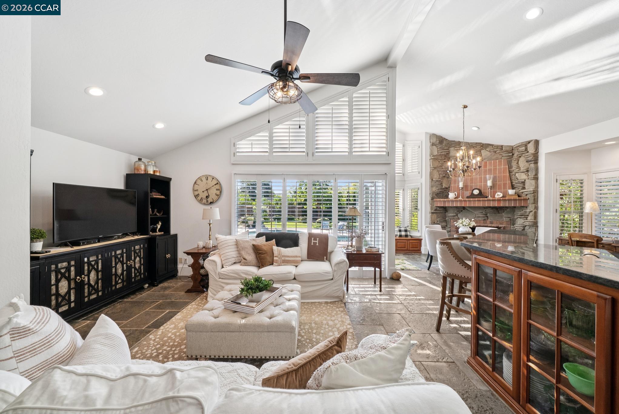 Detail Gallery Image 28 of 58 For 2031 Scarlet Oak Pl, Danville,  CA 94506 - 4 Beds | 2 Baths