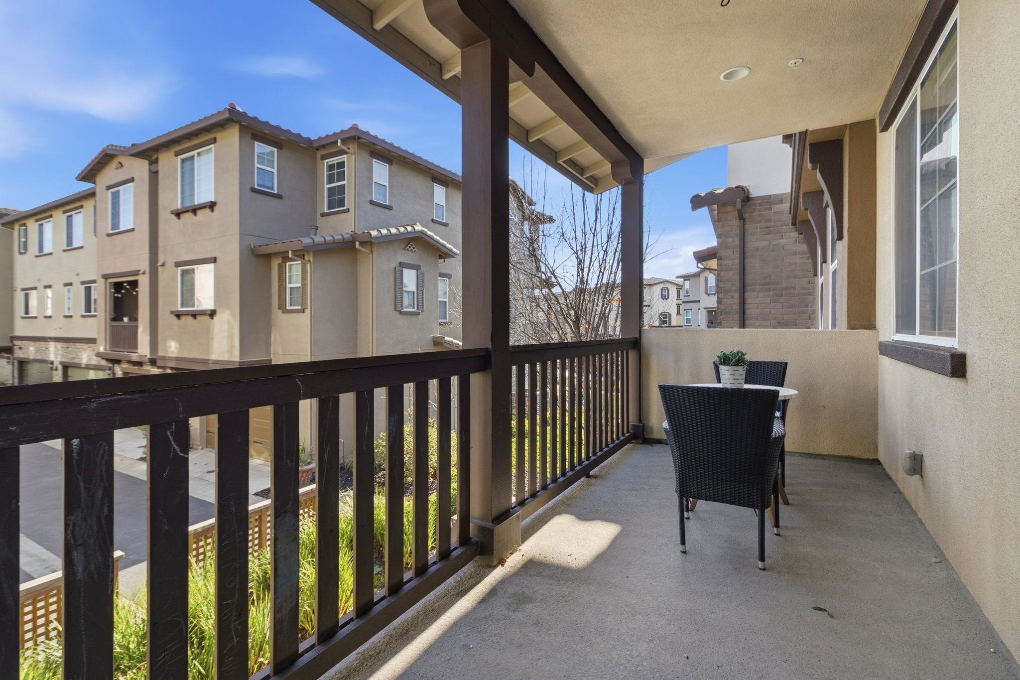 Detail Gallery Image 13 of 57 For 5811 via Lugano, Fremont,  CA 94555 - 3 Beds | 3/1 Baths