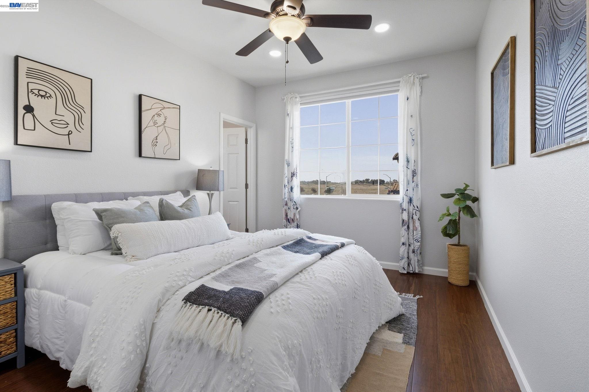 Detail Gallery Image 26 of 57 For 5811 via Lugano, Fremont,  CA 94555 - 3 Beds | 3/1 Baths