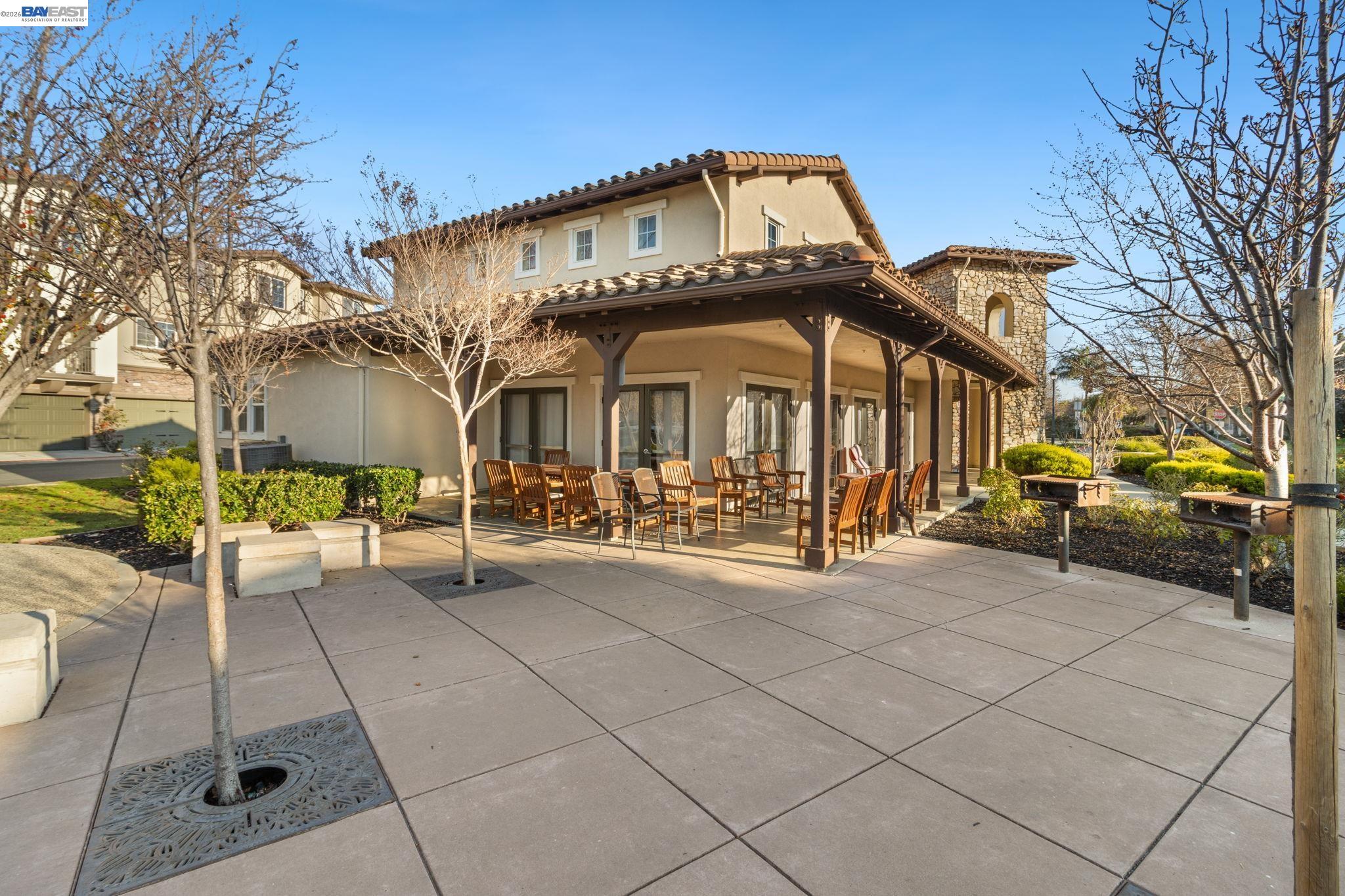 Detail Gallery Image 41 of 57 For 5811 via Lugano, Fremont,  CA 94555 - 3 Beds | 3/1 Baths
