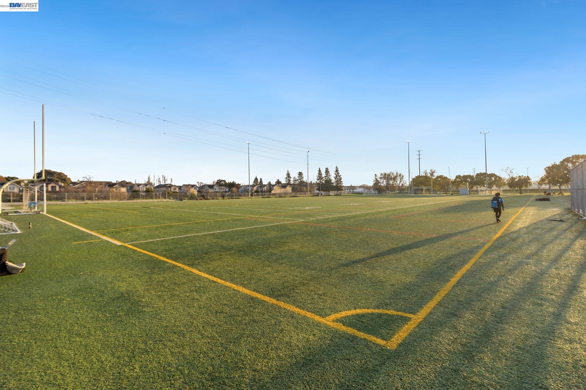 Detail Gallery Image 49 of 57 For 5811 via Lugano, Fremont,  CA 94555 - 3 Beds | 3/1 Baths