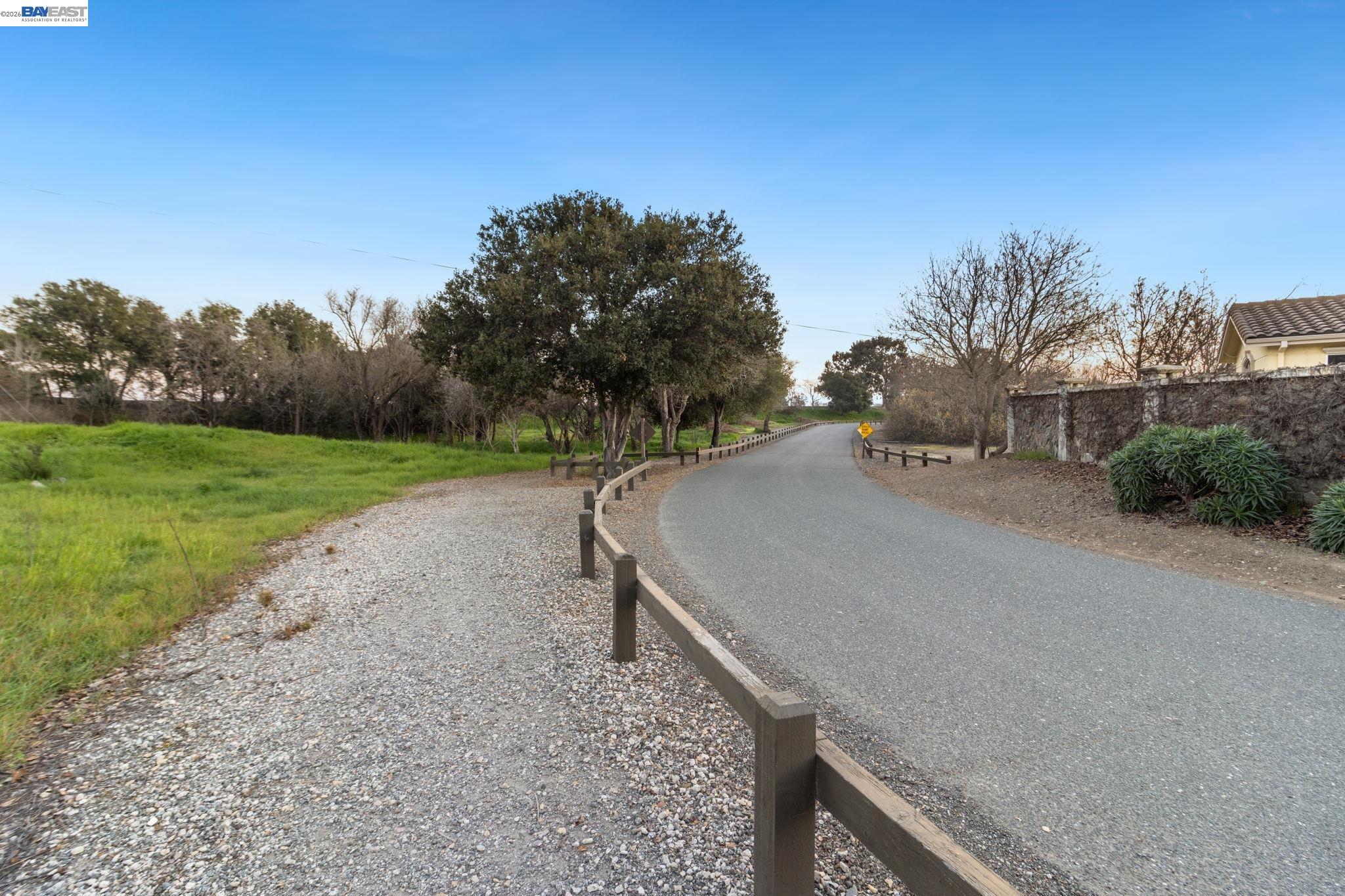Detail Gallery Image 52 of 57 For 5811 via Lugano, Fremont,  CA 94555 - 3 Beds | 3/1 Baths