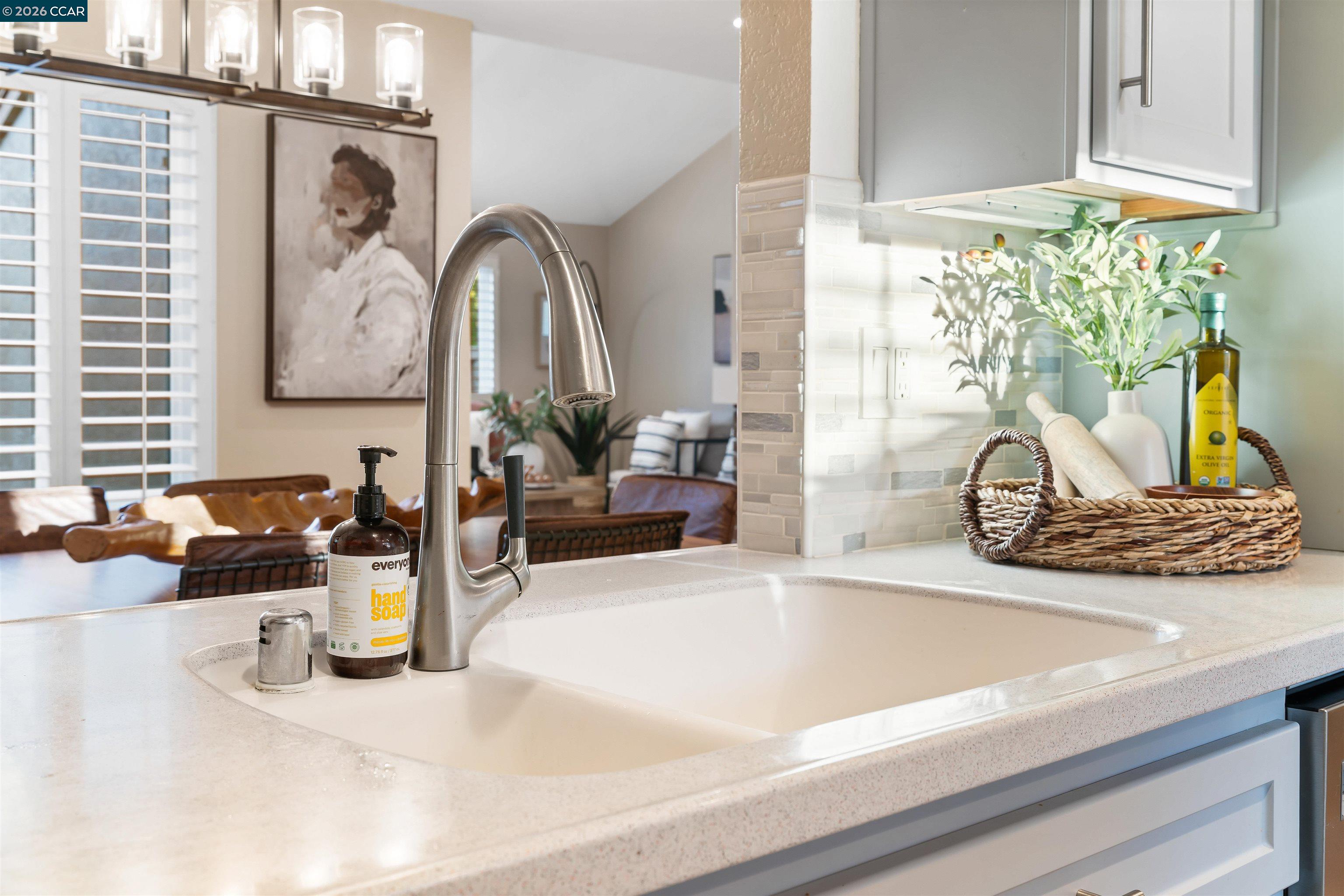 Photo #16: 41121175 Listing: Photo #16