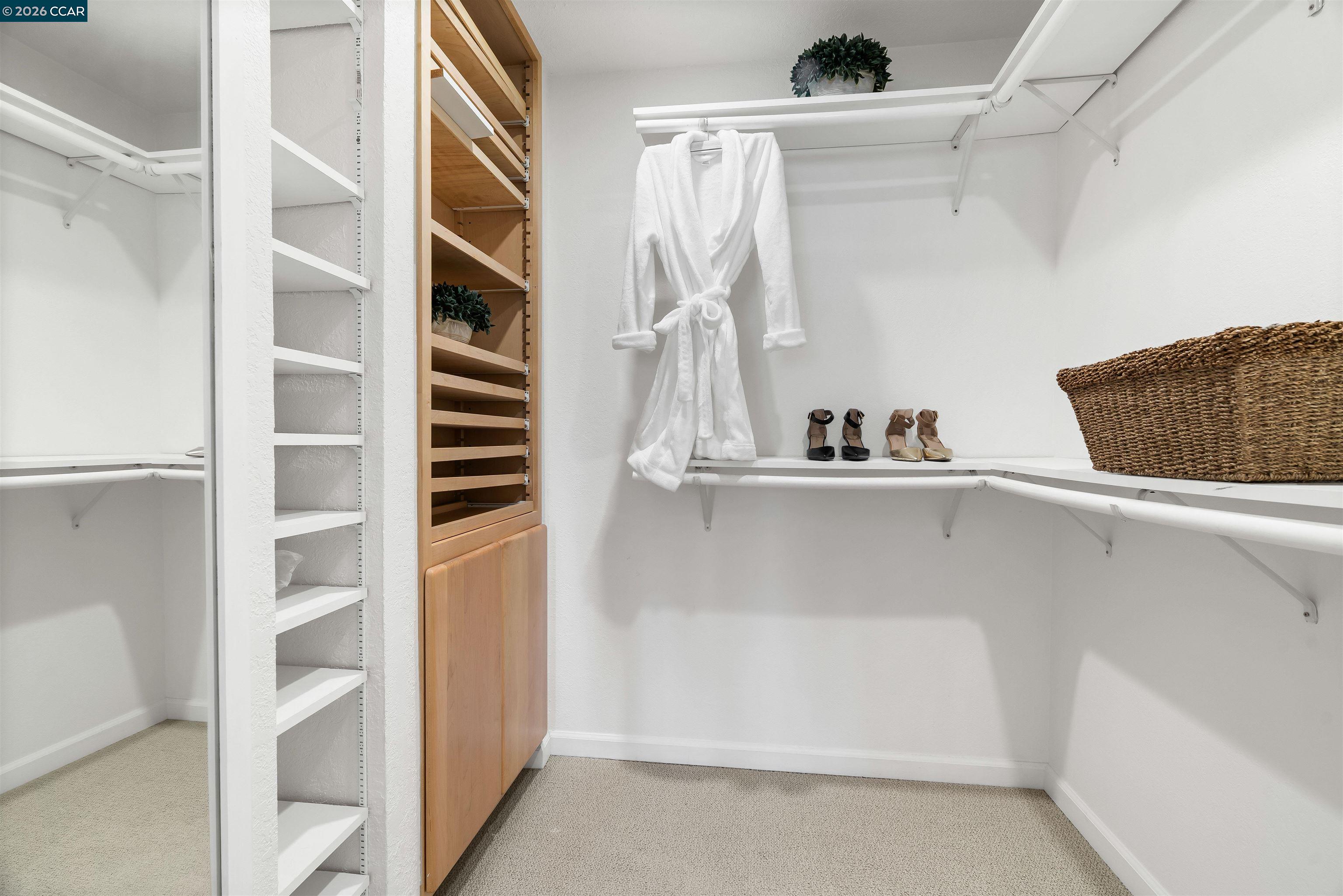 Photo #33: 41121175 Listing: Photo #33