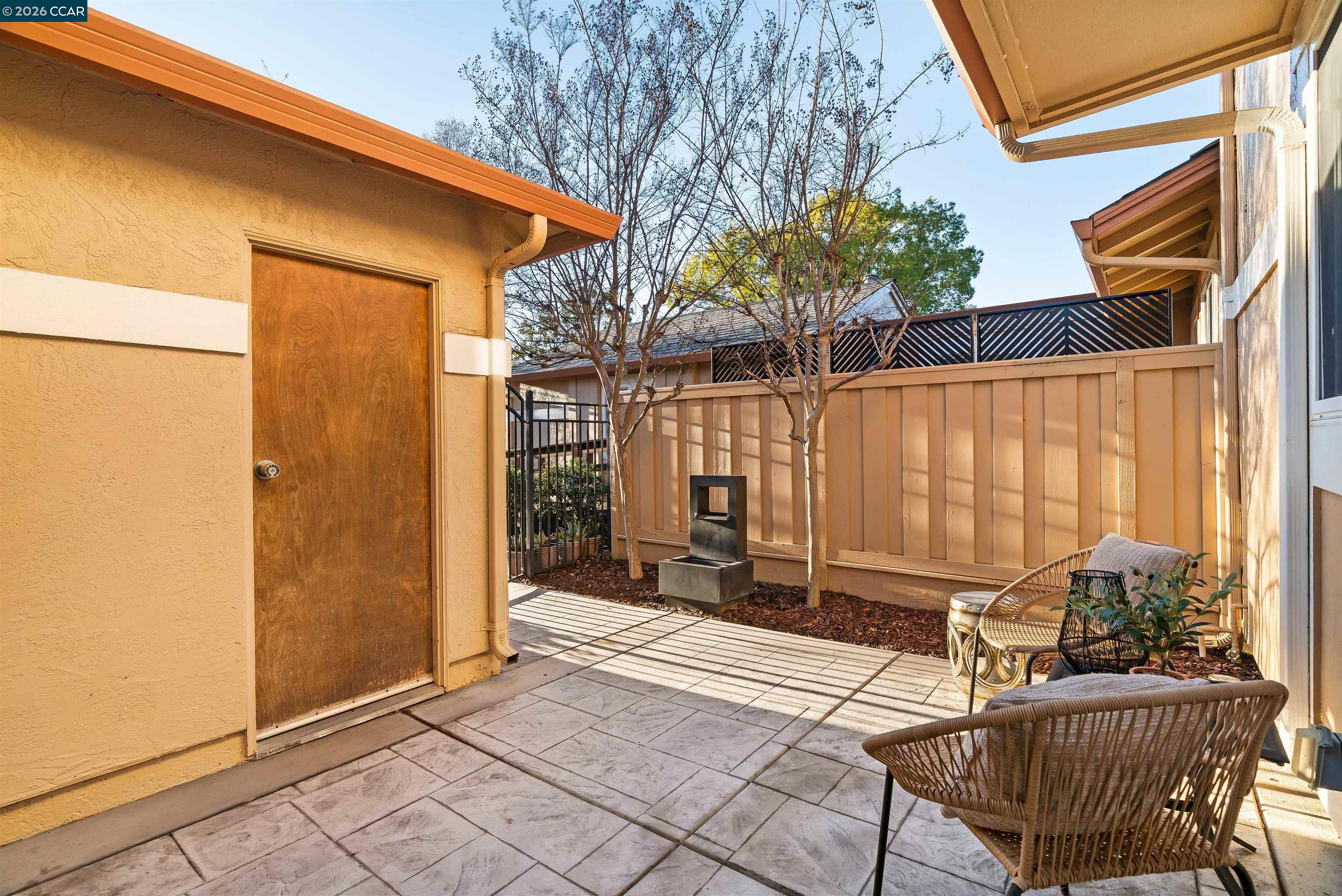 Photo #5: 41121175 Listing: Photo #5