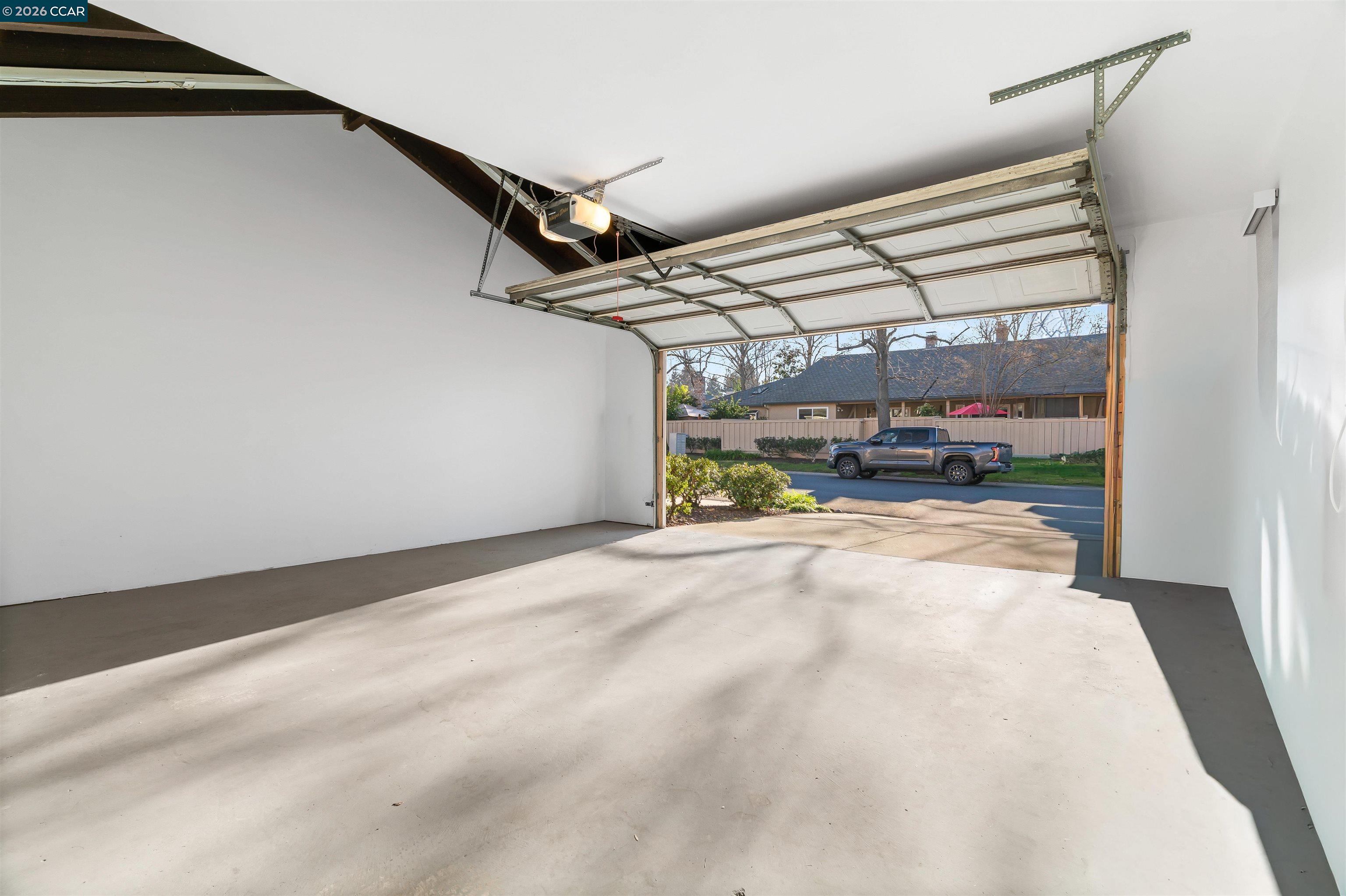 Photo #45: 41121175 Listing: Photo #45