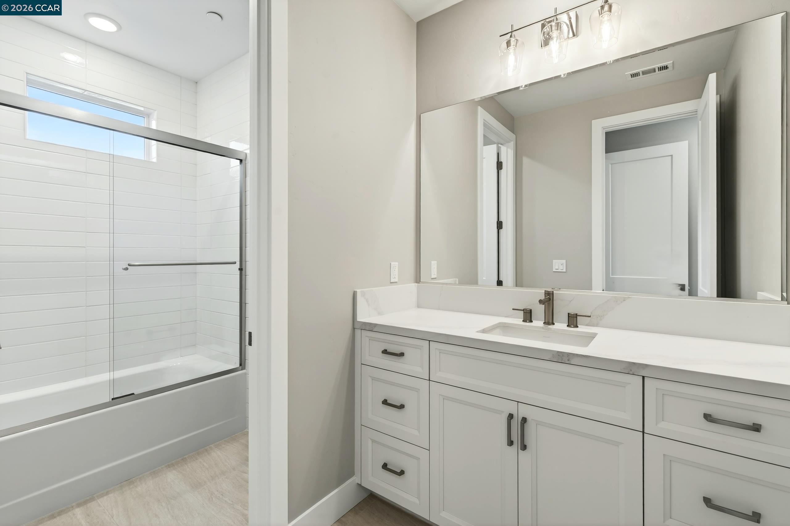 Detail Gallery Image 15 of 17 For 90 Woodbury Highlands Place #10,  Lafayette,  CA 94549 - 2 Beds | 2/1 Baths