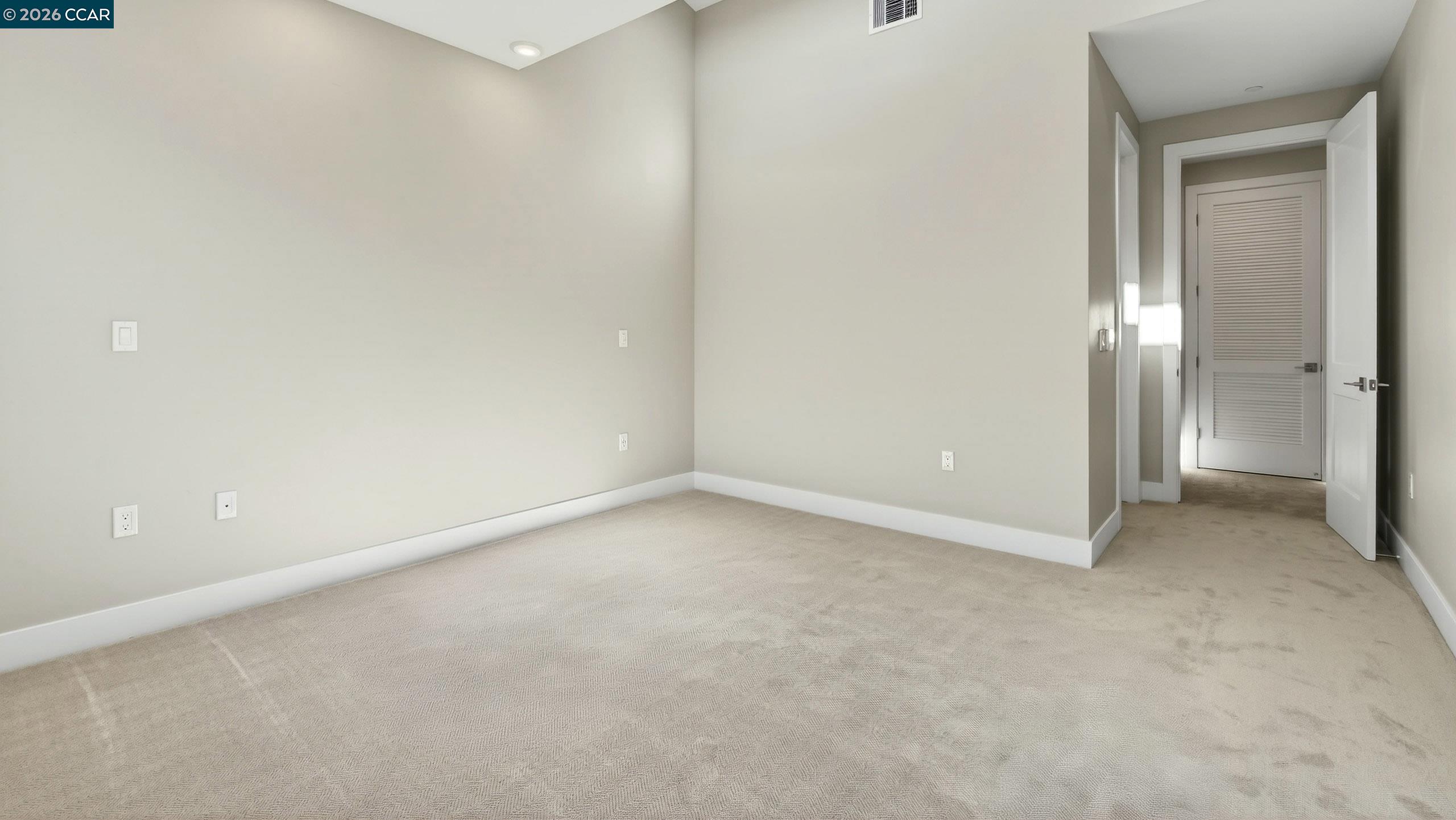 Detail Gallery Image 8 of 17 For 90 Woodbury Highlands Place #10,  Lafayette,  CA 94549 - 2 Beds | 2/1 Baths