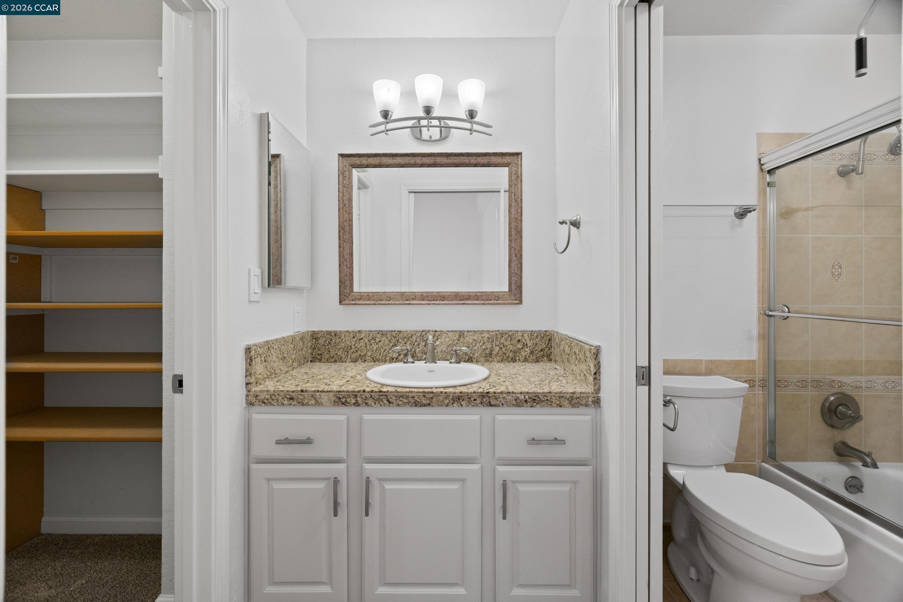 Detail Gallery Image 13 of 19 For 564 Pimlico Ct, Walnut Creek,  CA 94597 - 2 Beds | 2/1 Baths