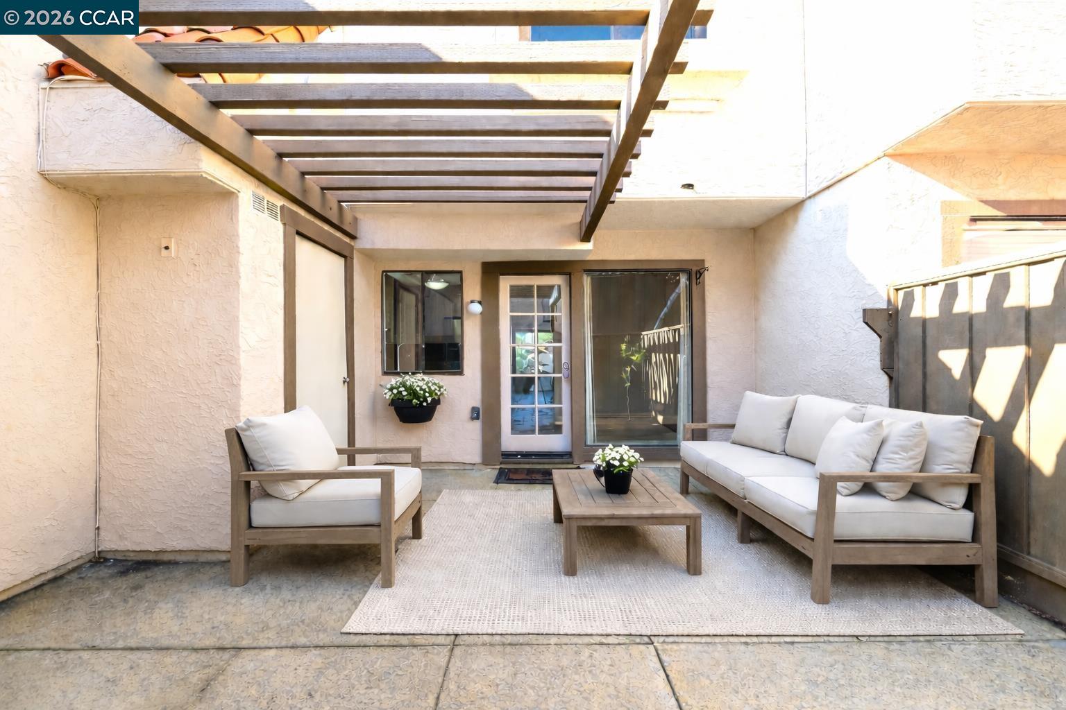 Detail Gallery Image 16 of 19 For 564 Pimlico Ct, Walnut Creek,  CA 94597 - 2 Beds | 2/1 Baths