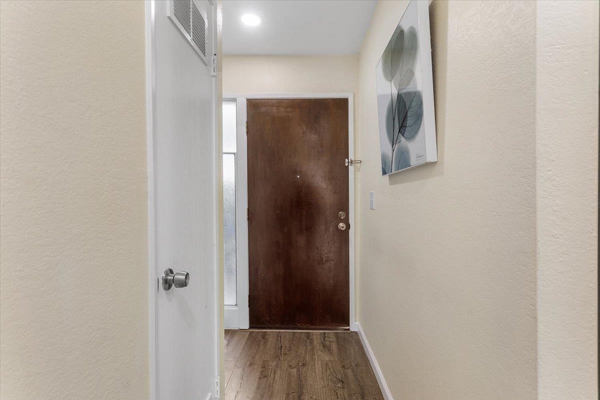 Photo #4: 41121185 Listing: Photo #4