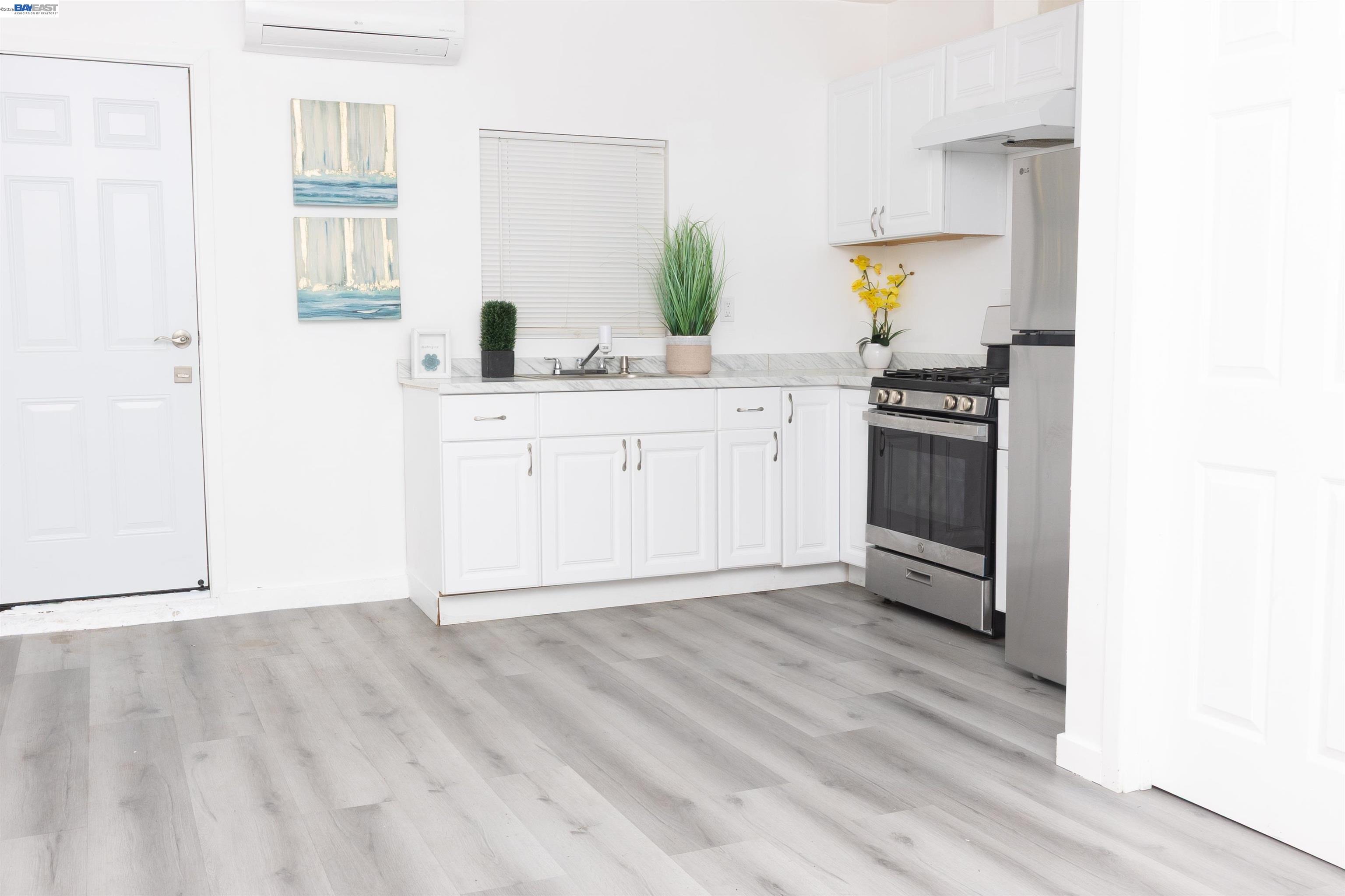 592 Willow Ave, Hayward, CA, 94541