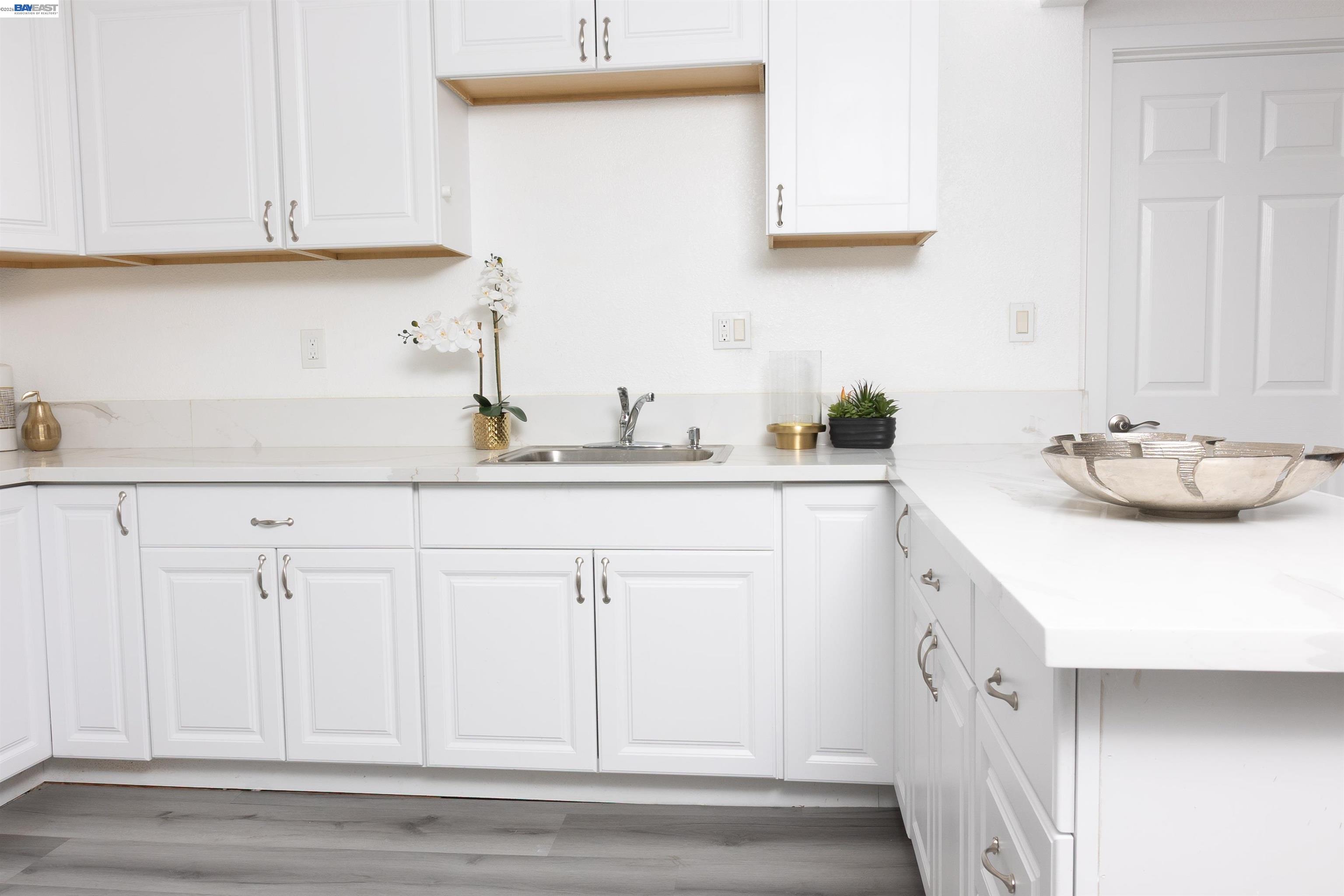 592 Willow Ave, Hayward, CA, 94541