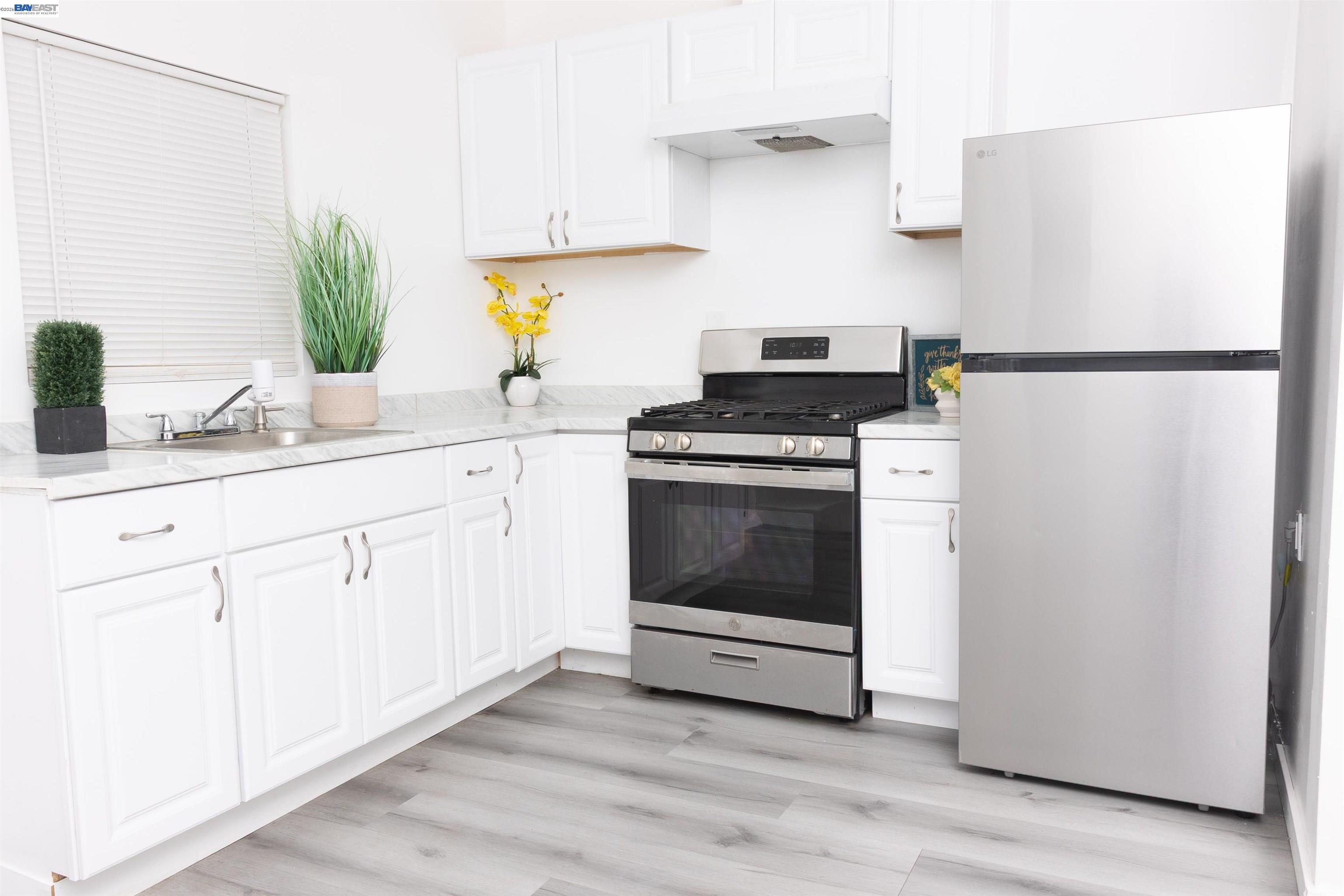 592 Willow Ave, Hayward, CA, 94541