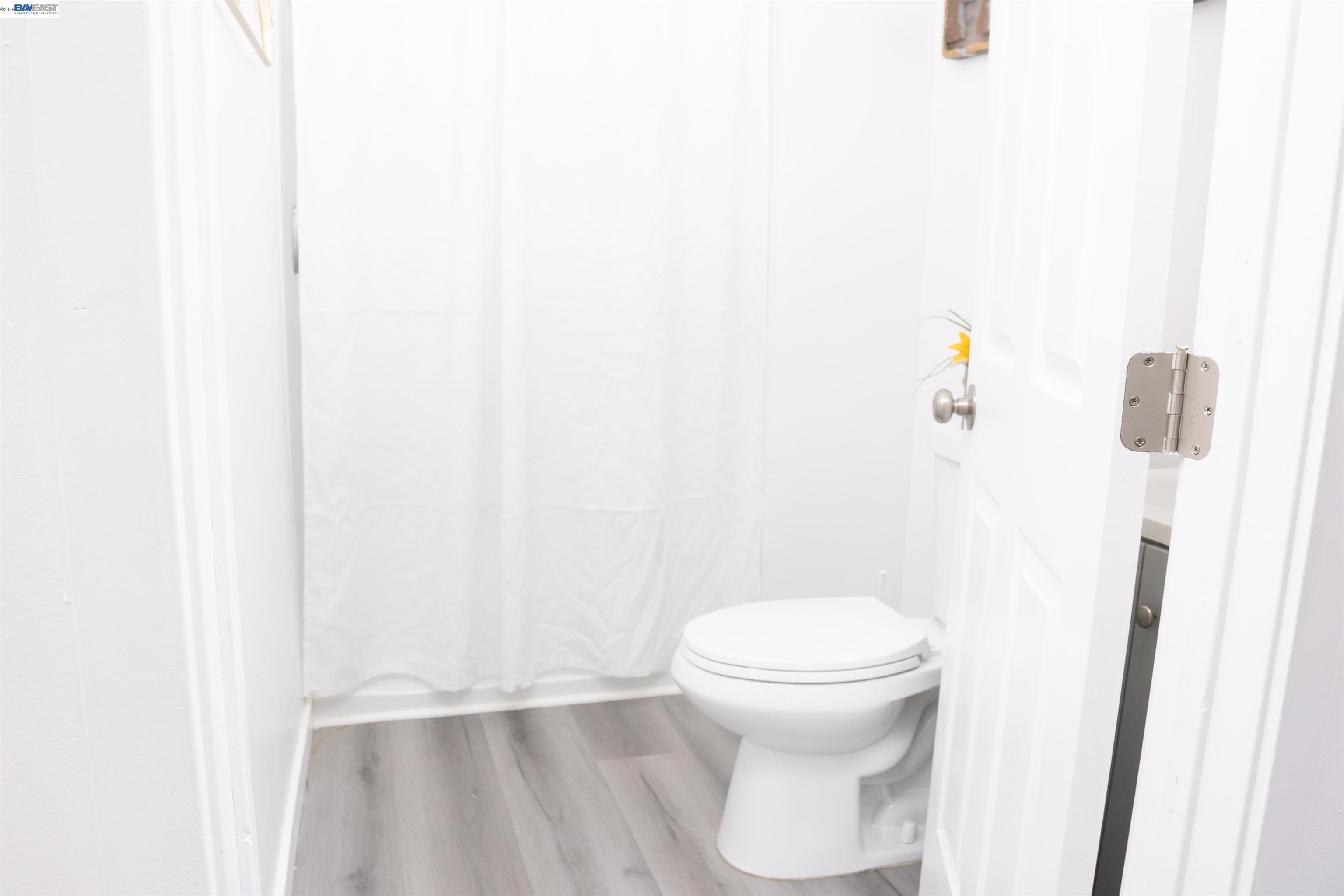 592 Willow Ave, Hayward, CA, 94541