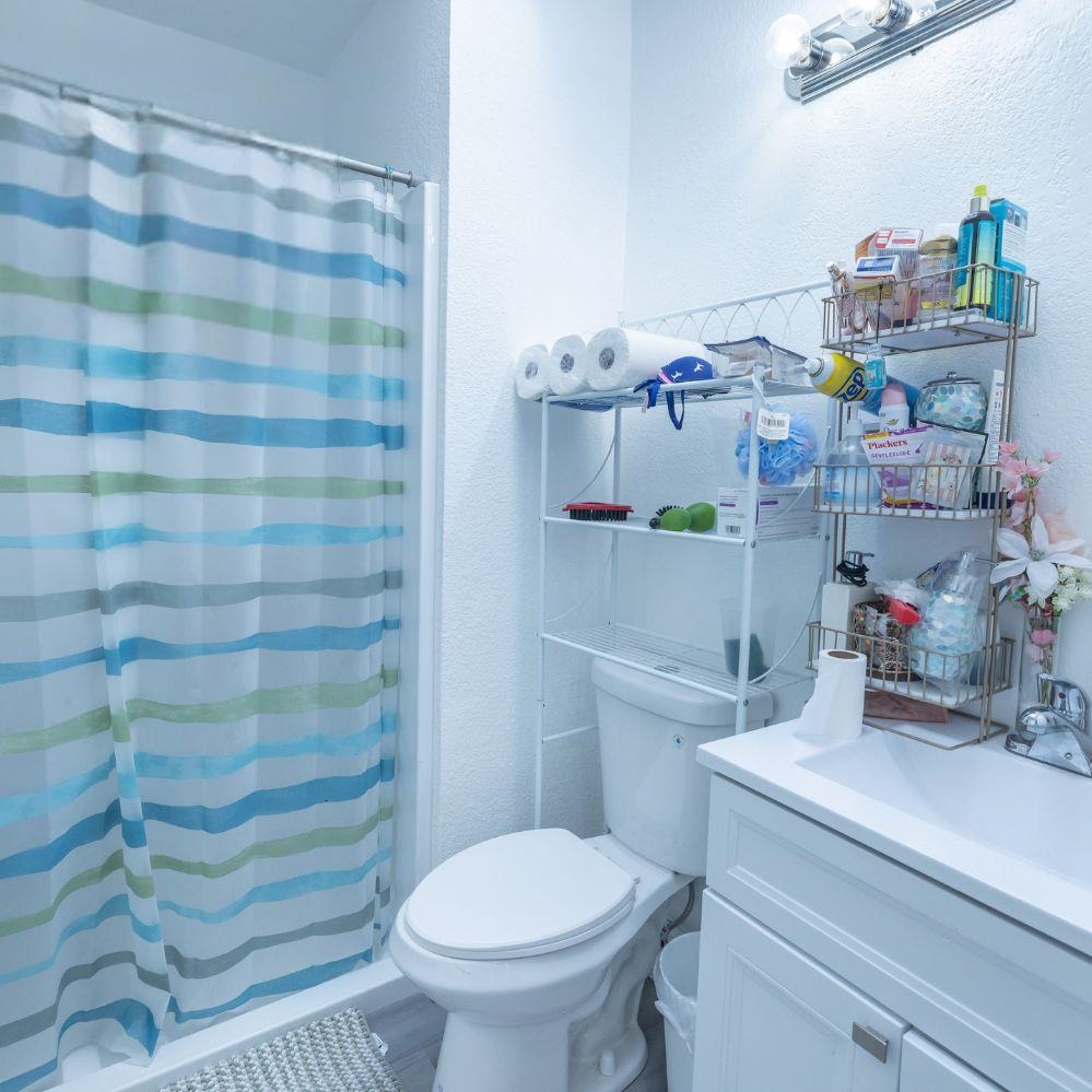 Detail Gallery Image 23 of 47 For 592 Willow Ave, Hayward,  CA 94541 - 6 Beds | 4 Baths