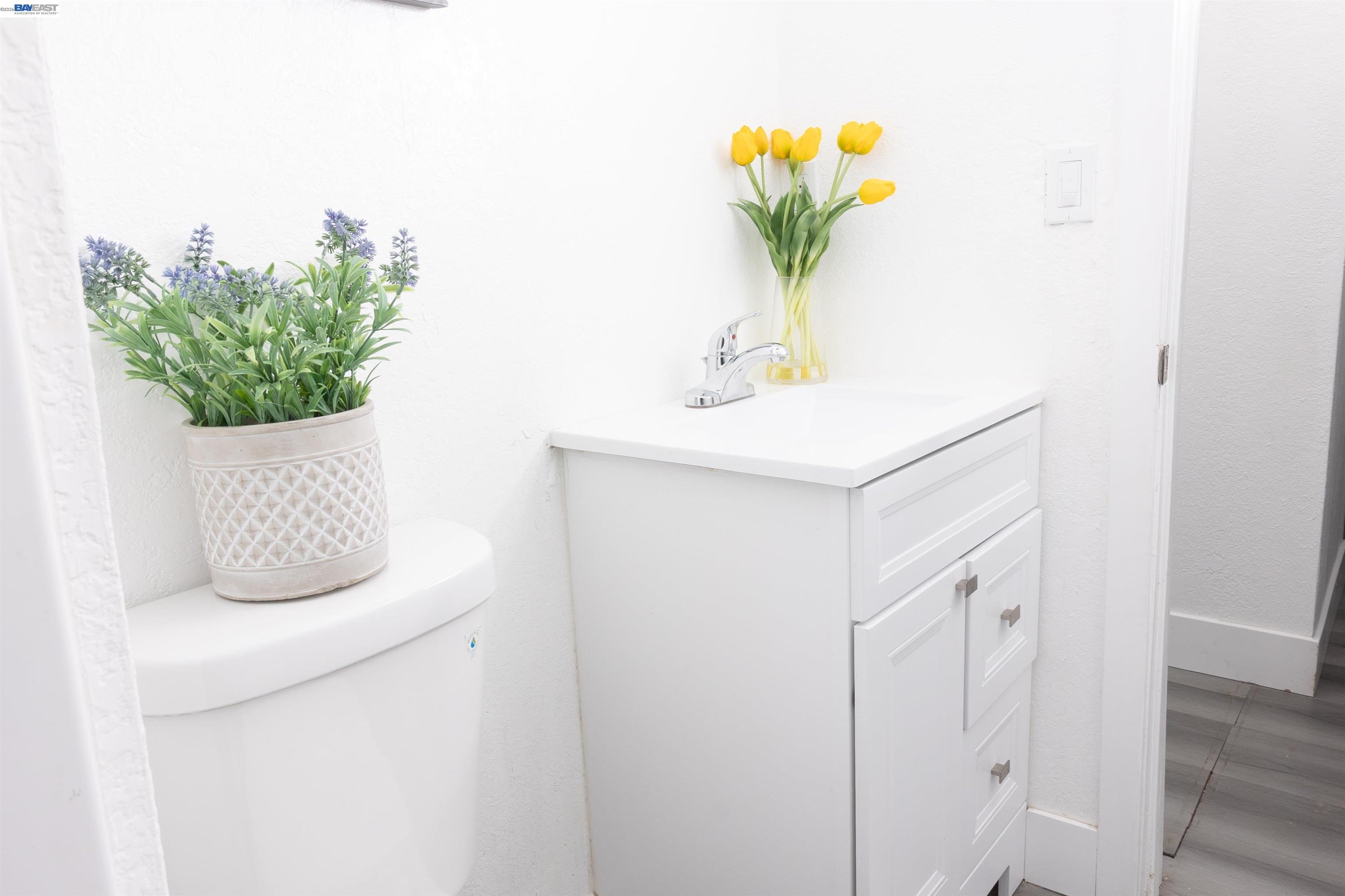 592 Willow Ave, Hayward, CA, 94541