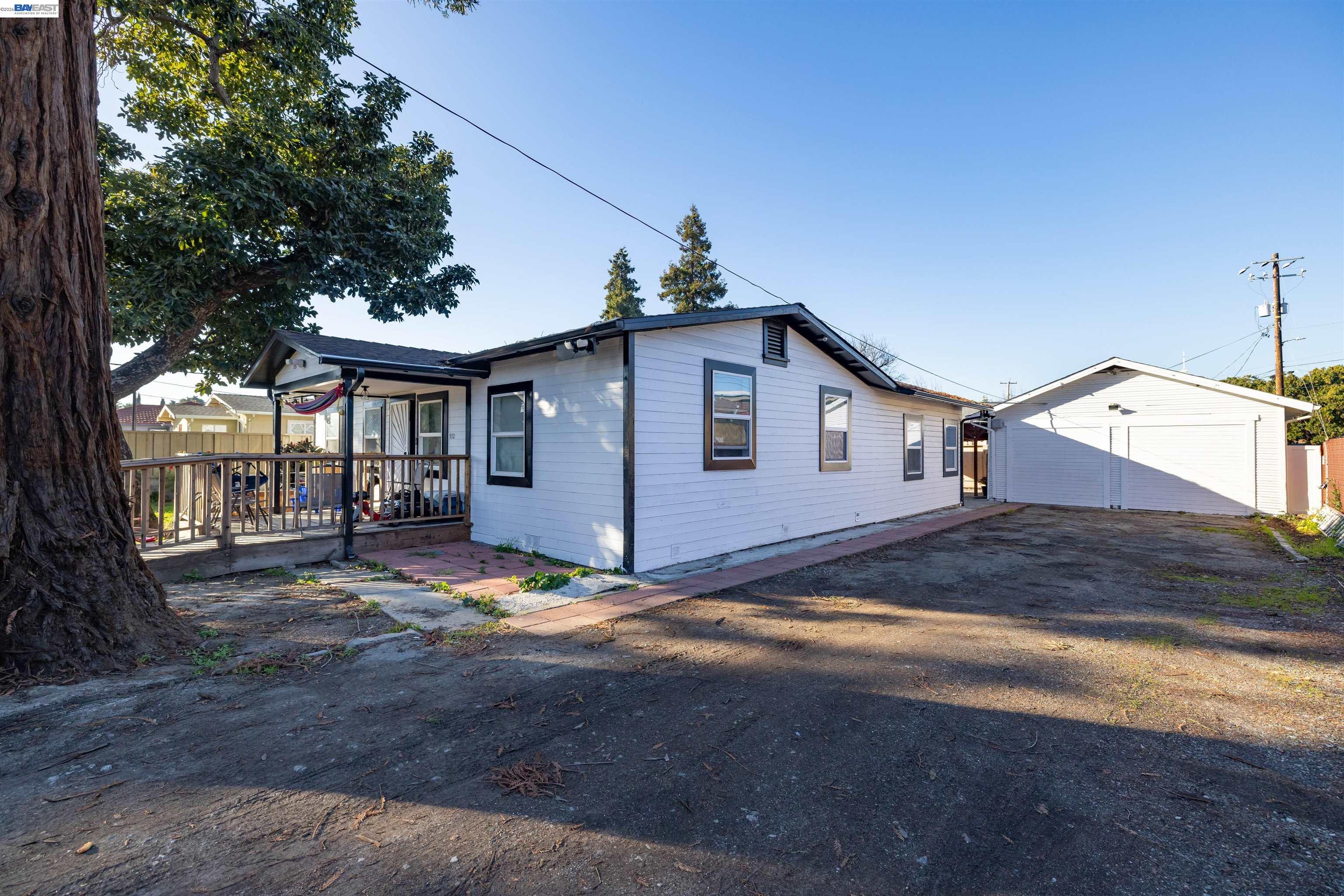 592 Willow Ave, Hayward, CA, 94541