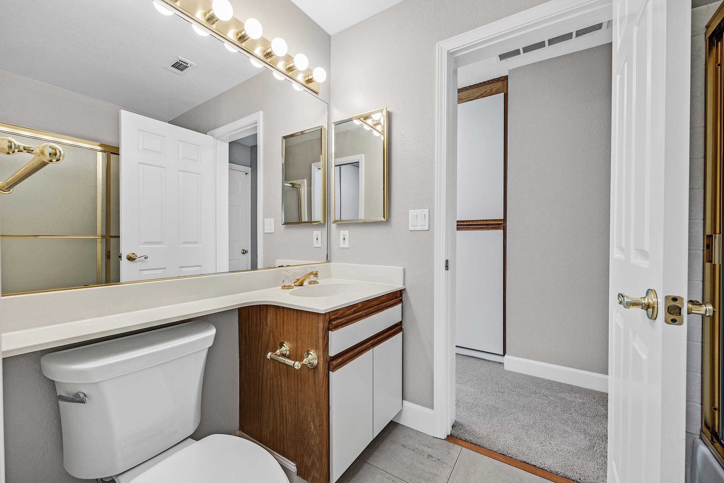 Photo #41: 41121213 Listing: Photo #41