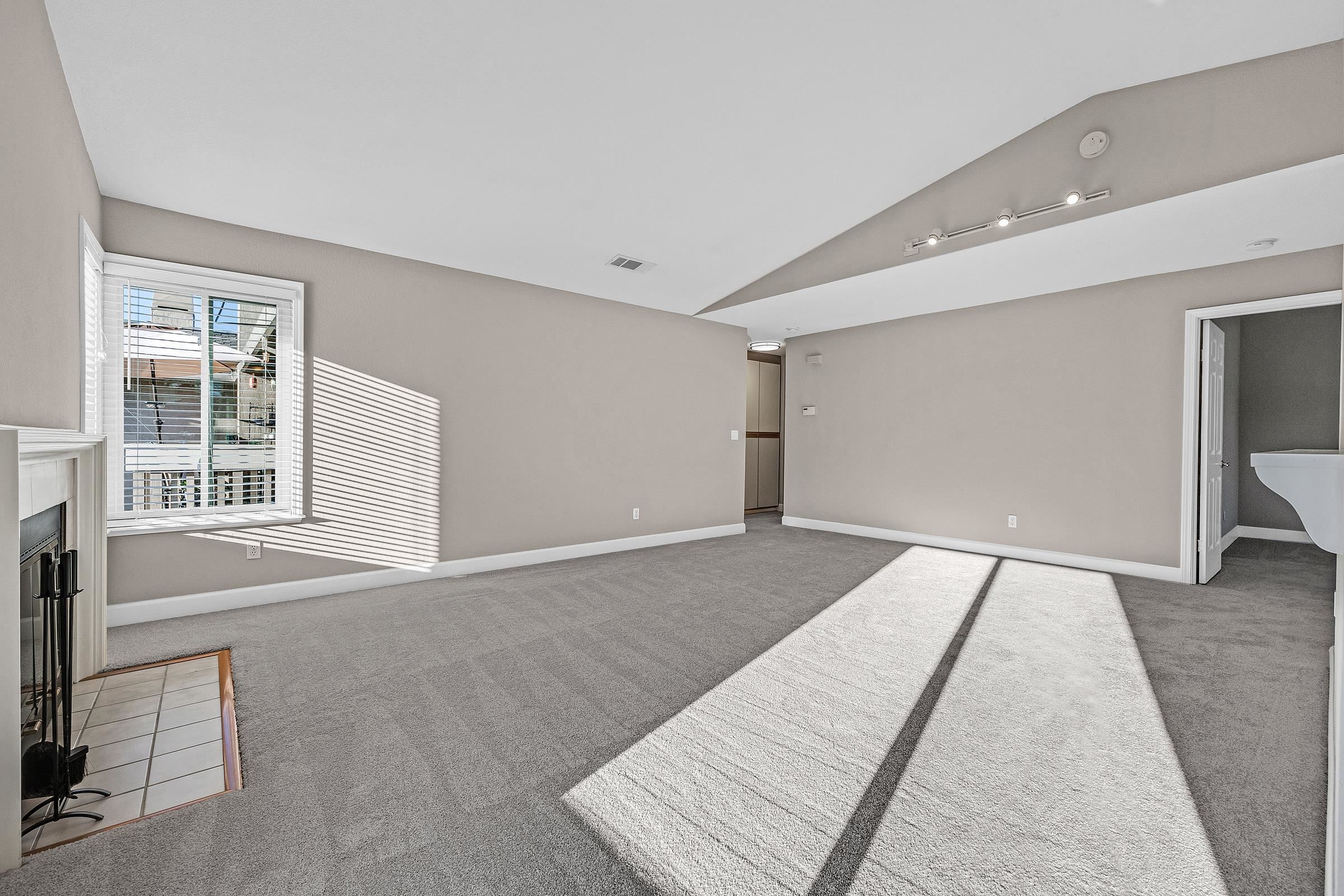 Photo #5: 41121213 Listing: Photo #5