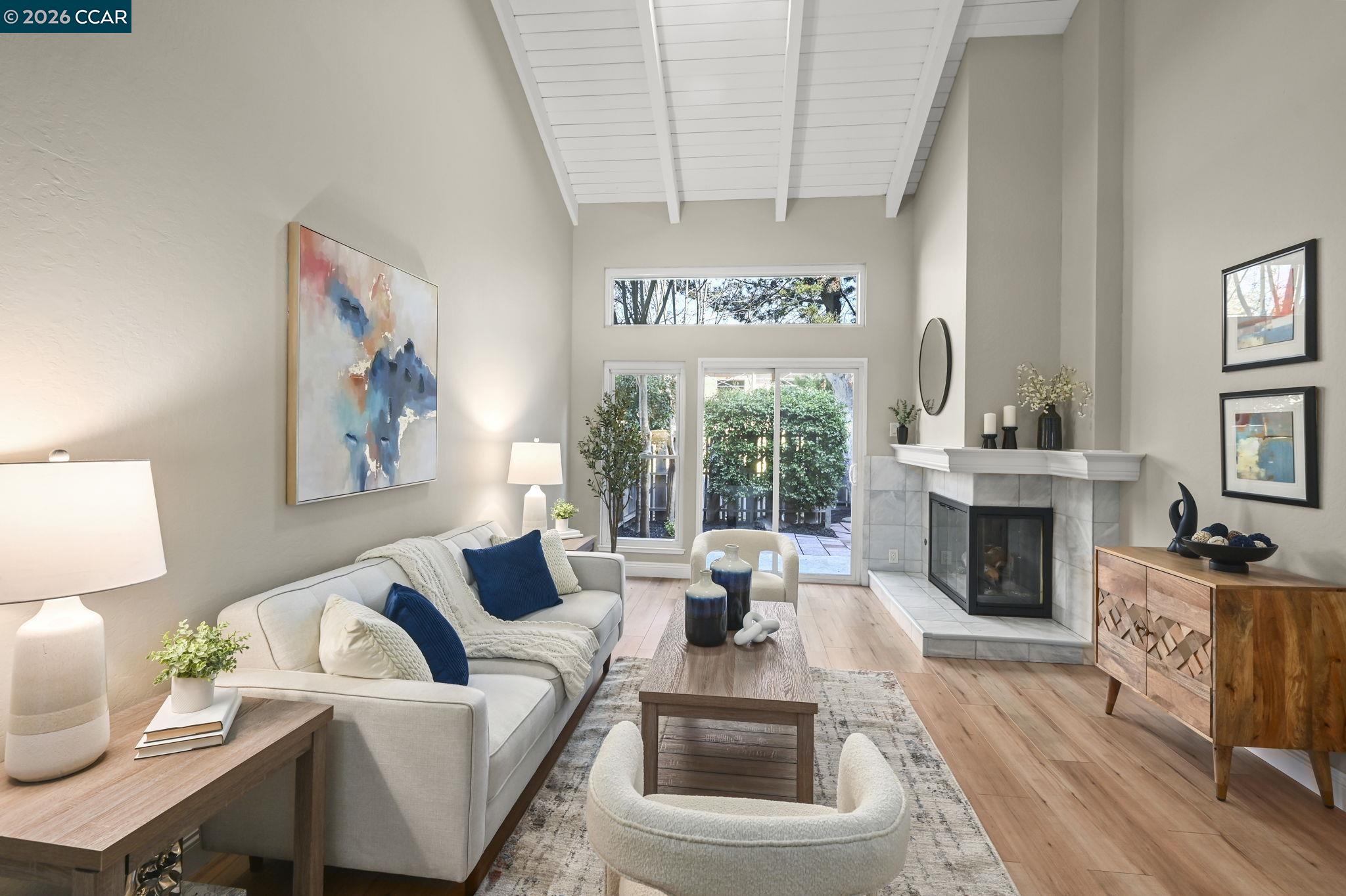 Detail Gallery Image 2 of 35 For 831 Tampico, Walnut Creek,  CA 94598 - 3 Beds | 2/1 Baths