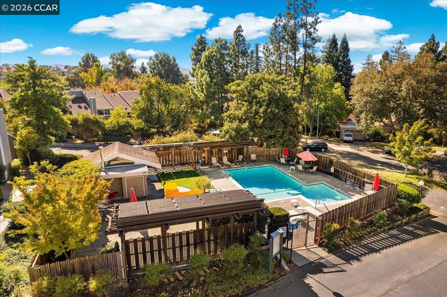 Detail Gallery Image 28 of 35 For 831 Tampico, Walnut Creek,  CA 94598 - 3 Beds | 2/1 Baths