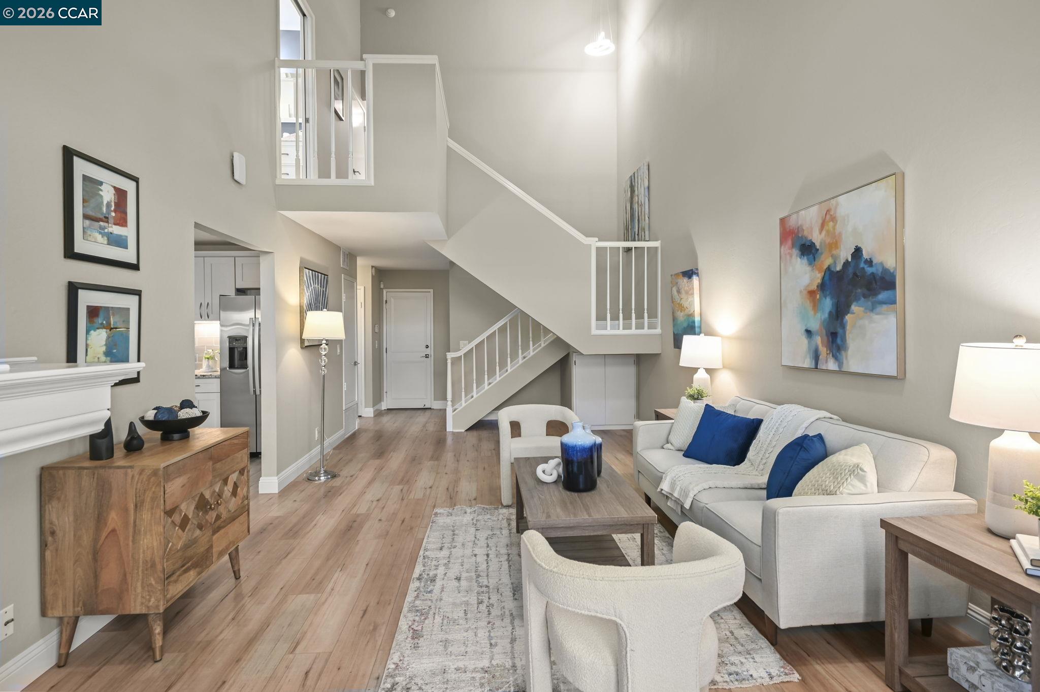 Detail Gallery Image 4 of 35 For 831 Tampico, Walnut Creek,  CA 94598 - 3 Beds | 2/1 Baths