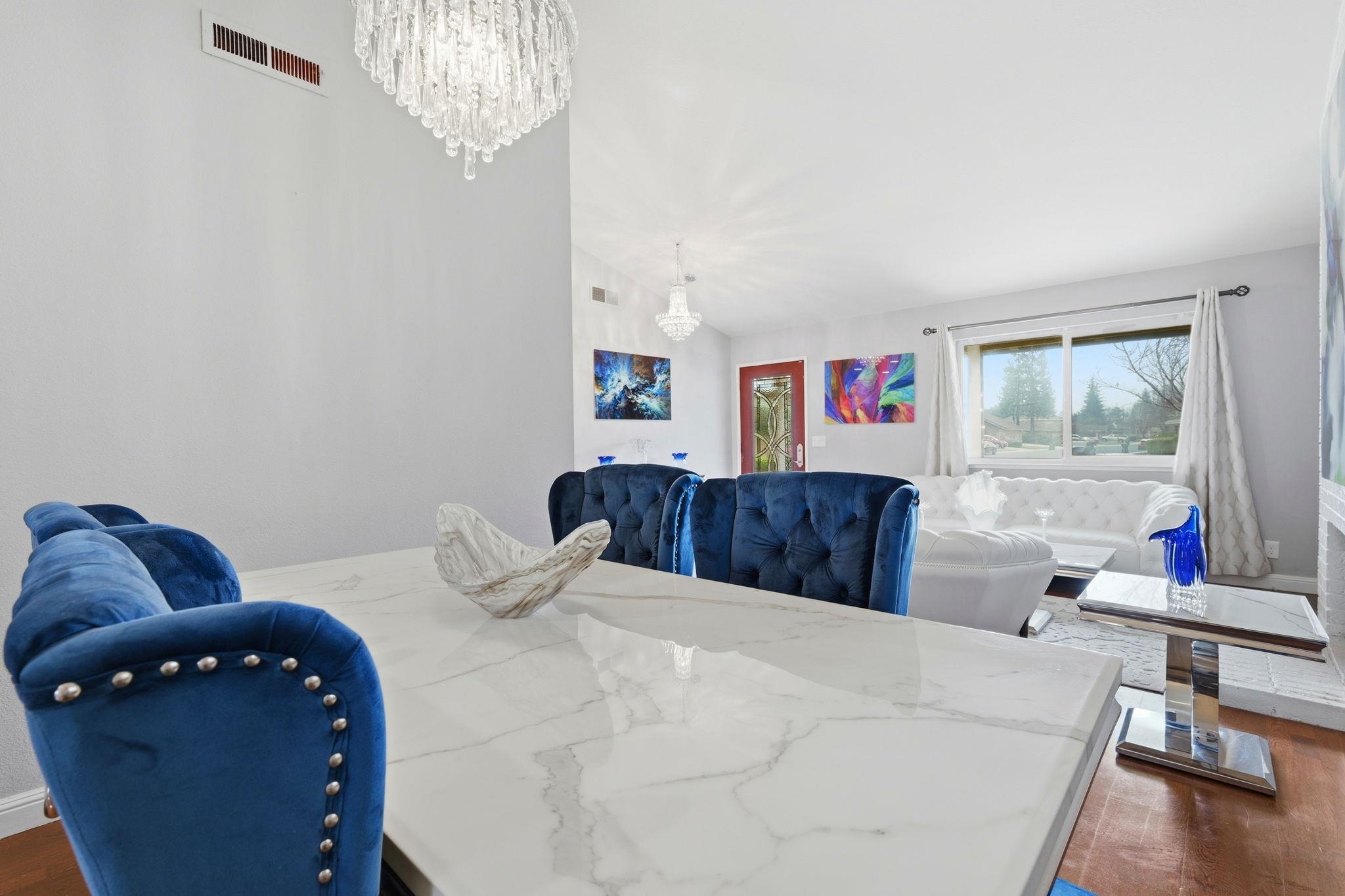 Detail Gallery Image 4 of 36 For 4135 Boulder Creek Cir, Stockton,  CA 95219 - 3 Beds | 2 Baths