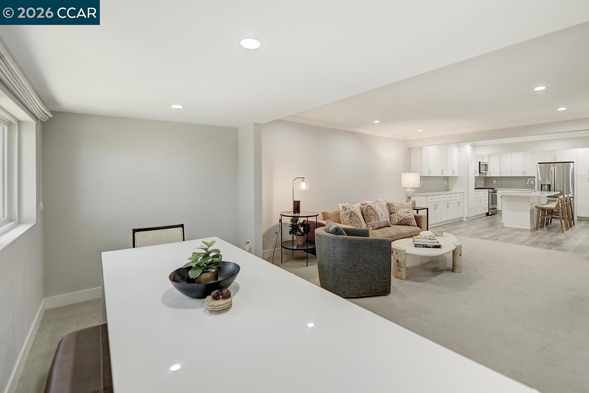 1124 Singingwood Ct UNIT 5, Walnut Creek, CA, 94595