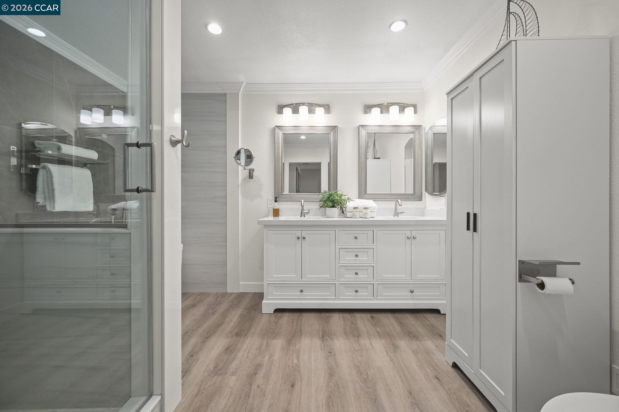 1713 Geary Rd, Walnut Creek, CA, 94597