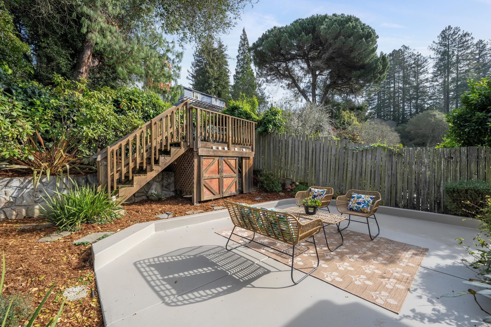 Detail Gallery Image 41 of 60 For 209 Fairlawn Drive, Berkeley,  CA 94708 - 3 Beds | 2 Baths