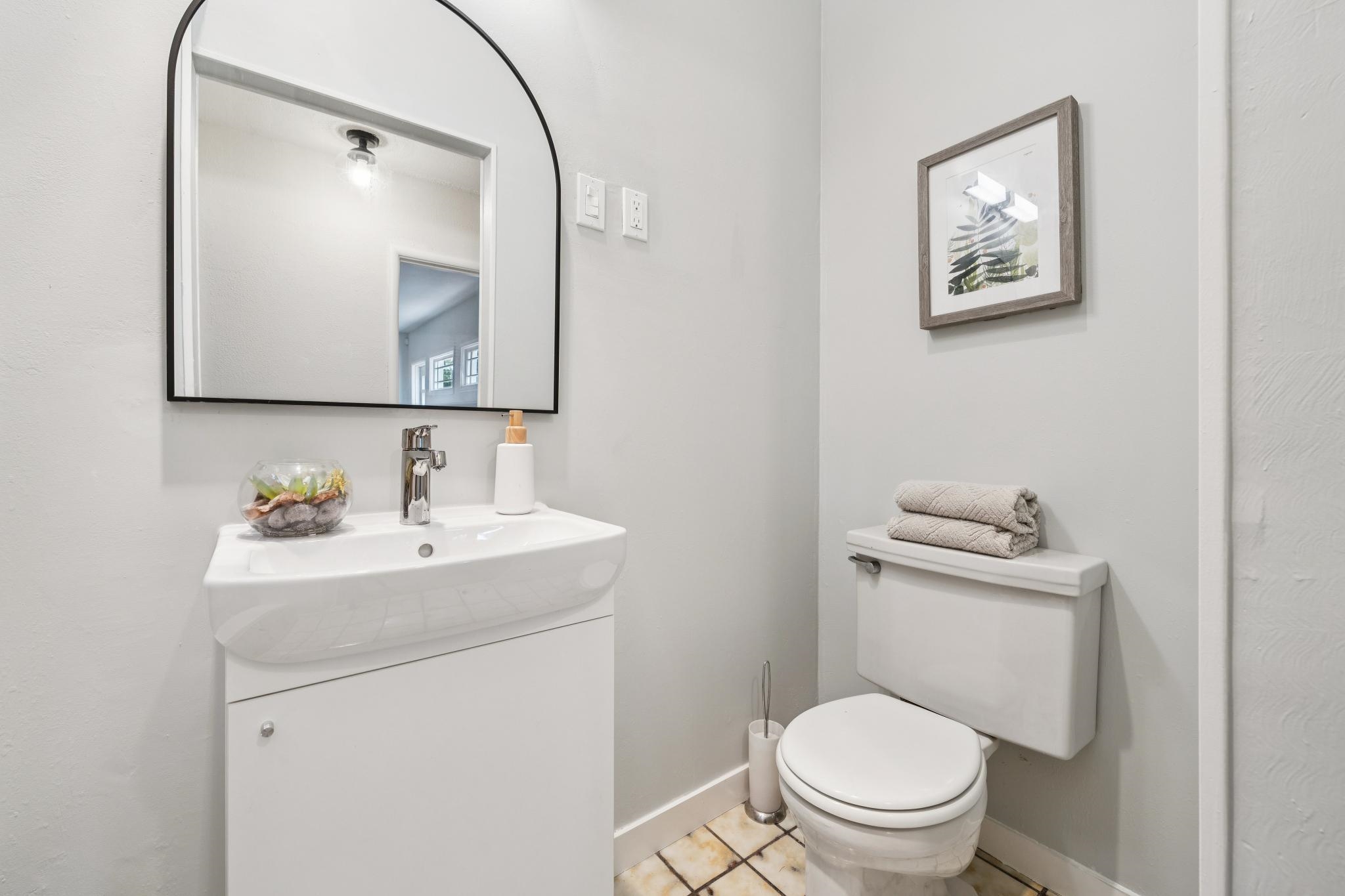 Detail Gallery Image 51 of 60 For 209 Fairlawn Drive, Berkeley,  CA 94708 - 3 Beds | 2 Baths