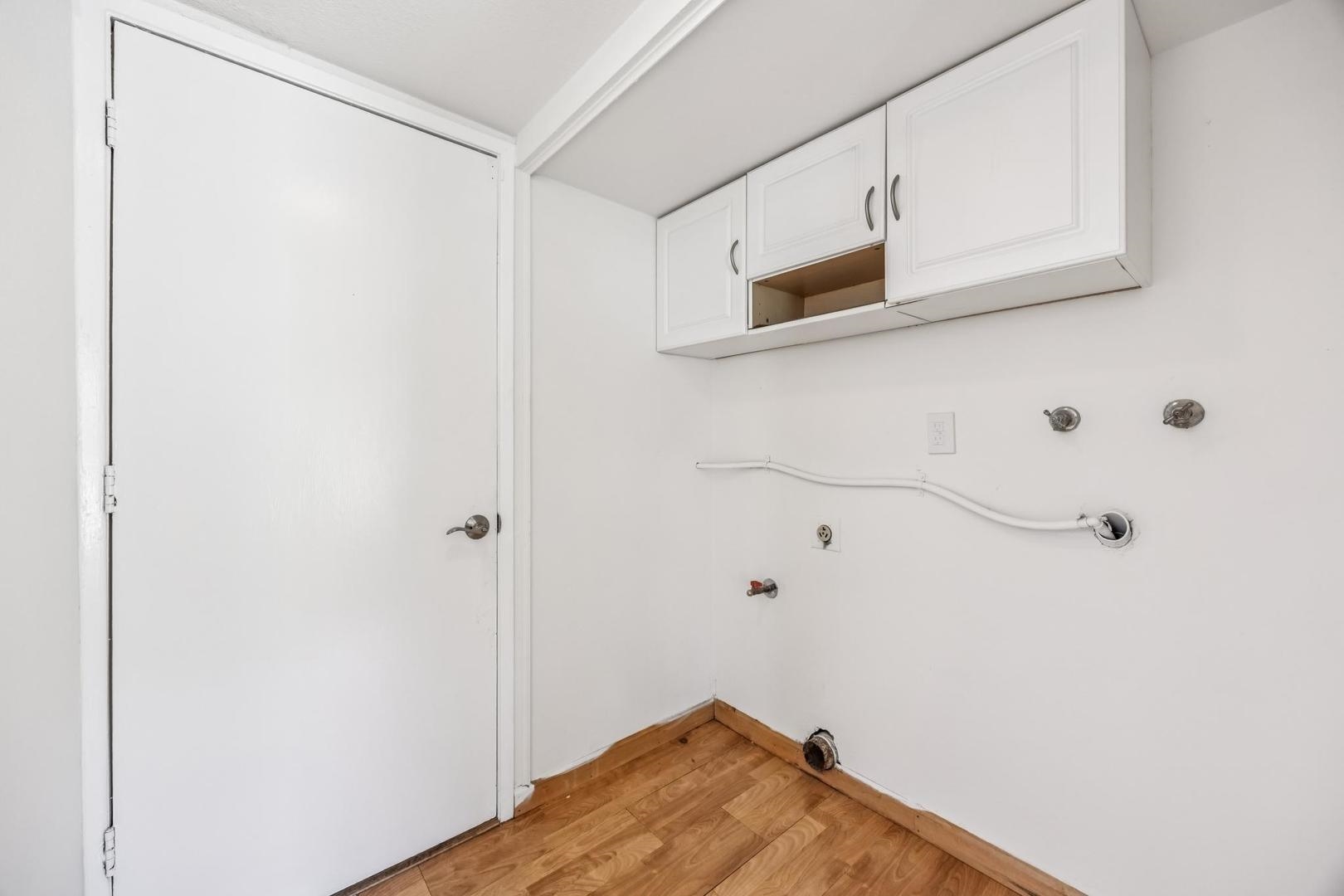 Detail Gallery Image 22 of 56 For 4943 Rice Dr, San Jose,  CA 95111 - 4 Beds | 2/1 Baths