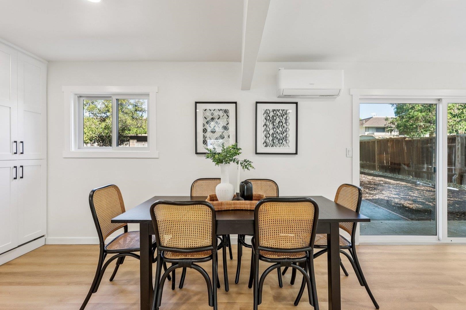 Detail Gallery Image 14 of 32 For 4185 Huckleberry Dr, Concord,  CA 94521 - 4 Beds | 2 Baths