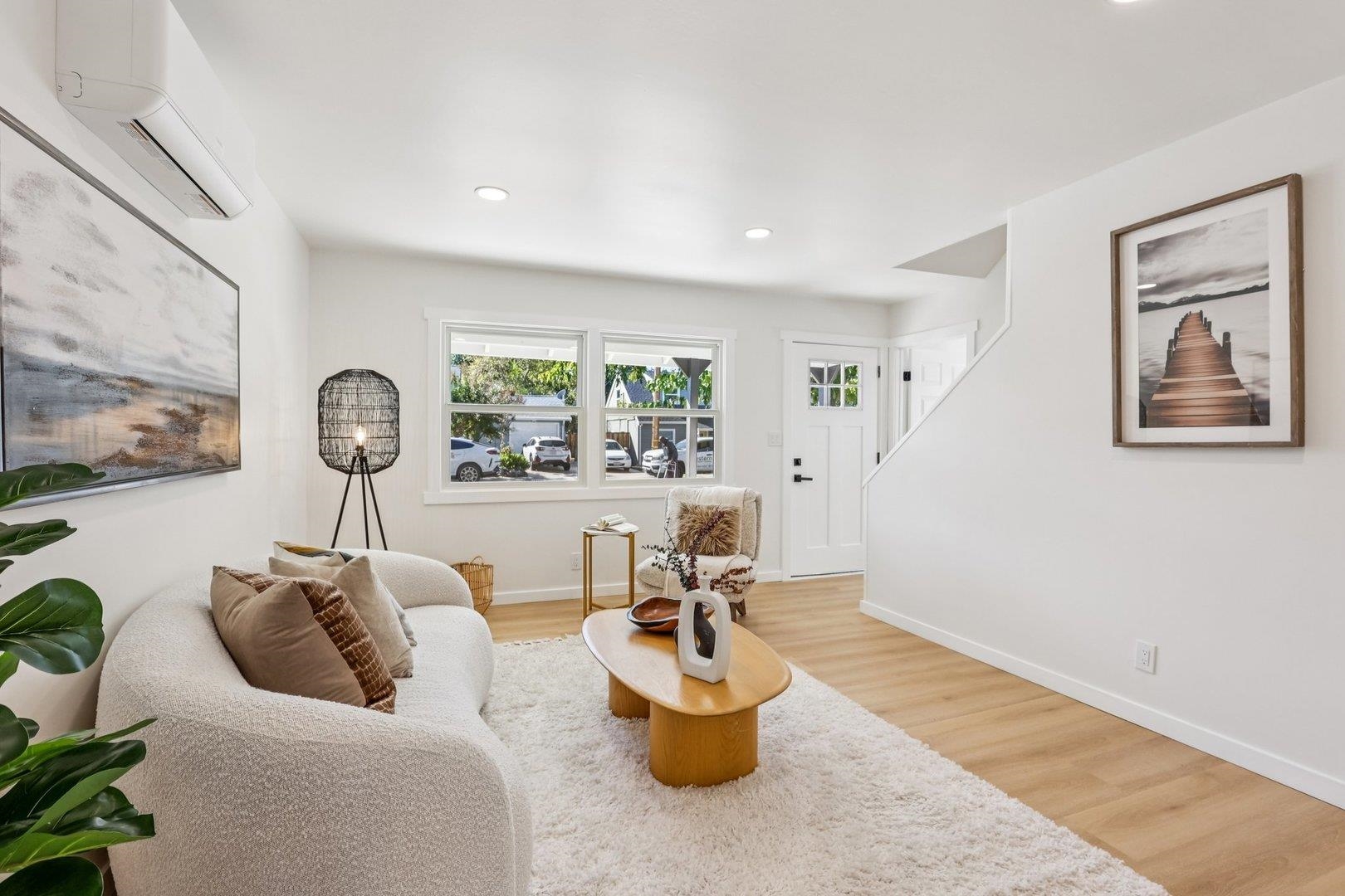 Detail Gallery Image 6 of 32 For 4185 Huckleberry Dr, Concord,  CA 94521 - 4 Beds | 2 Baths