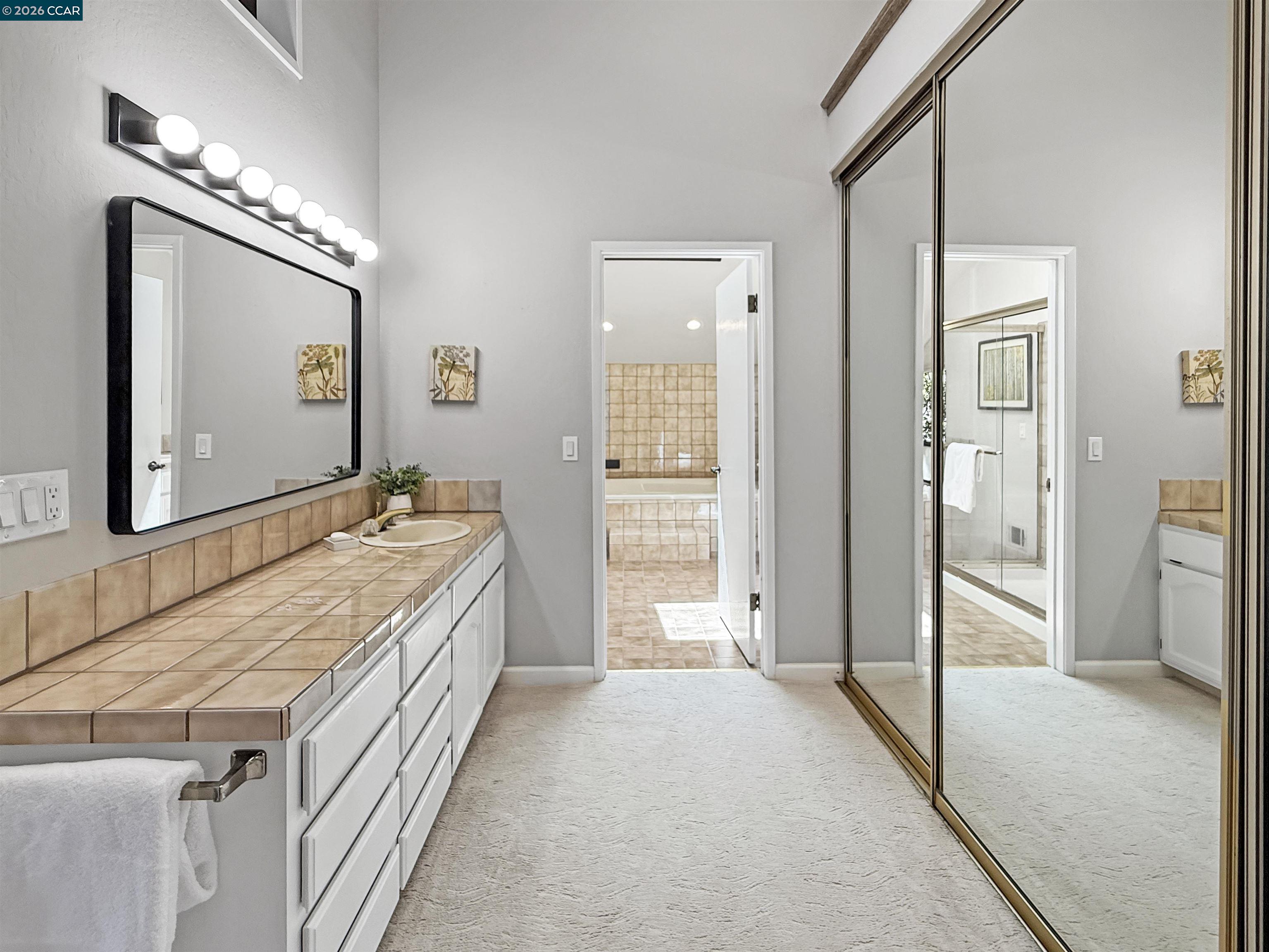 Detail Gallery Image 19 of 36 For 130 Hillcroft Way, Walnut Creek,  CA 94597 - 4 Beds | 3/1 Baths