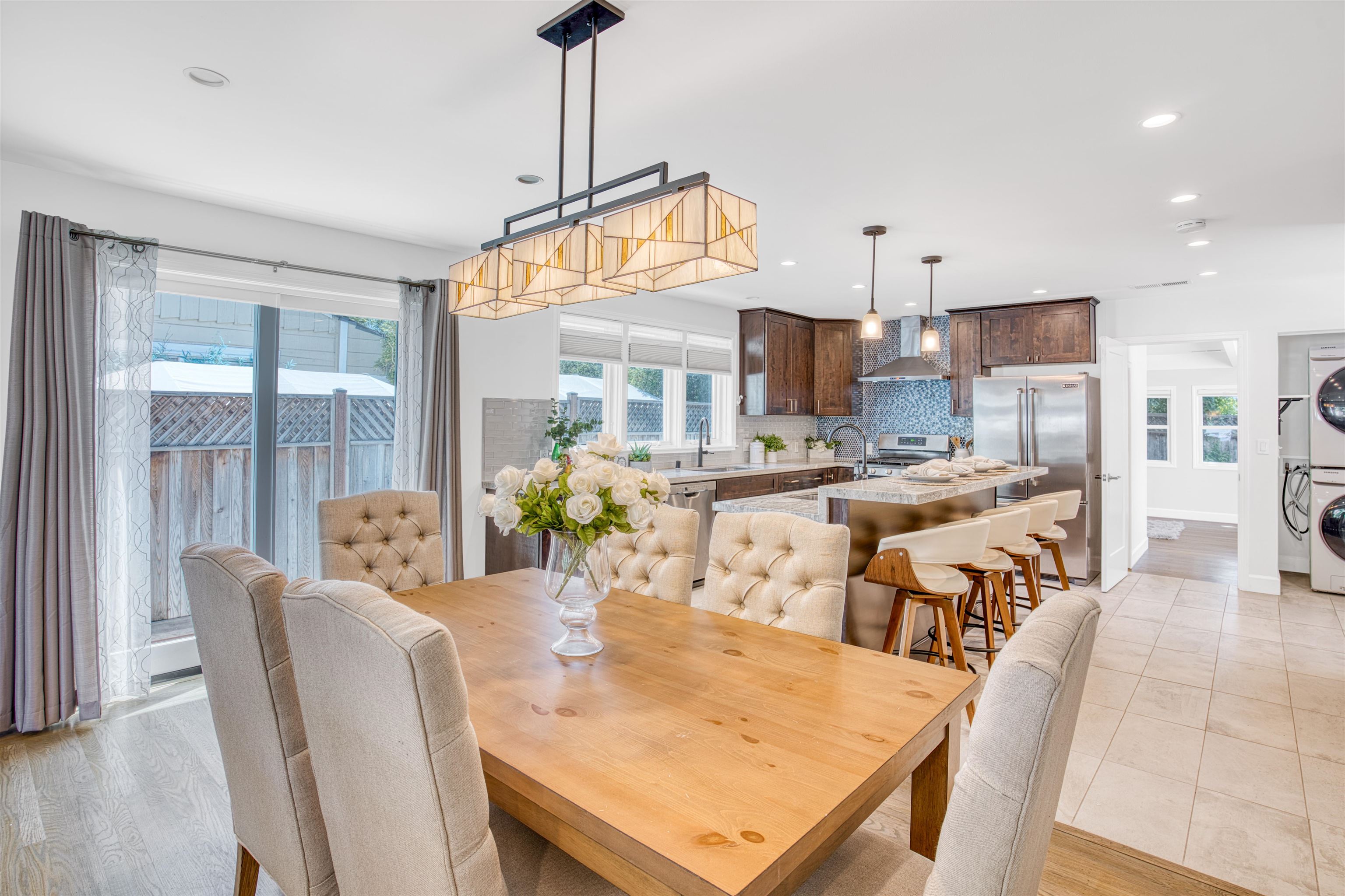 Detail Gallery Image 7 of 56 For 337 Farrelly Dr, San Leandro,  CA 94577 - 4 Beds | 4 Baths