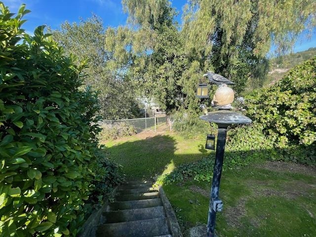 Detail Gallery Image 43 of 46 For 4101 Mountain View Ave, Oakland,  CA 94605 - 3 Beds | 1 Baths